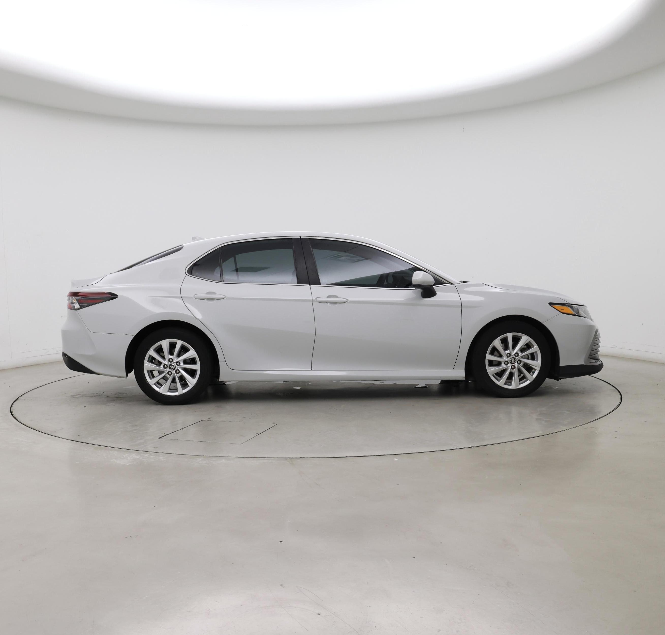 Thumbnail: 2023 Toyota Camry - 7