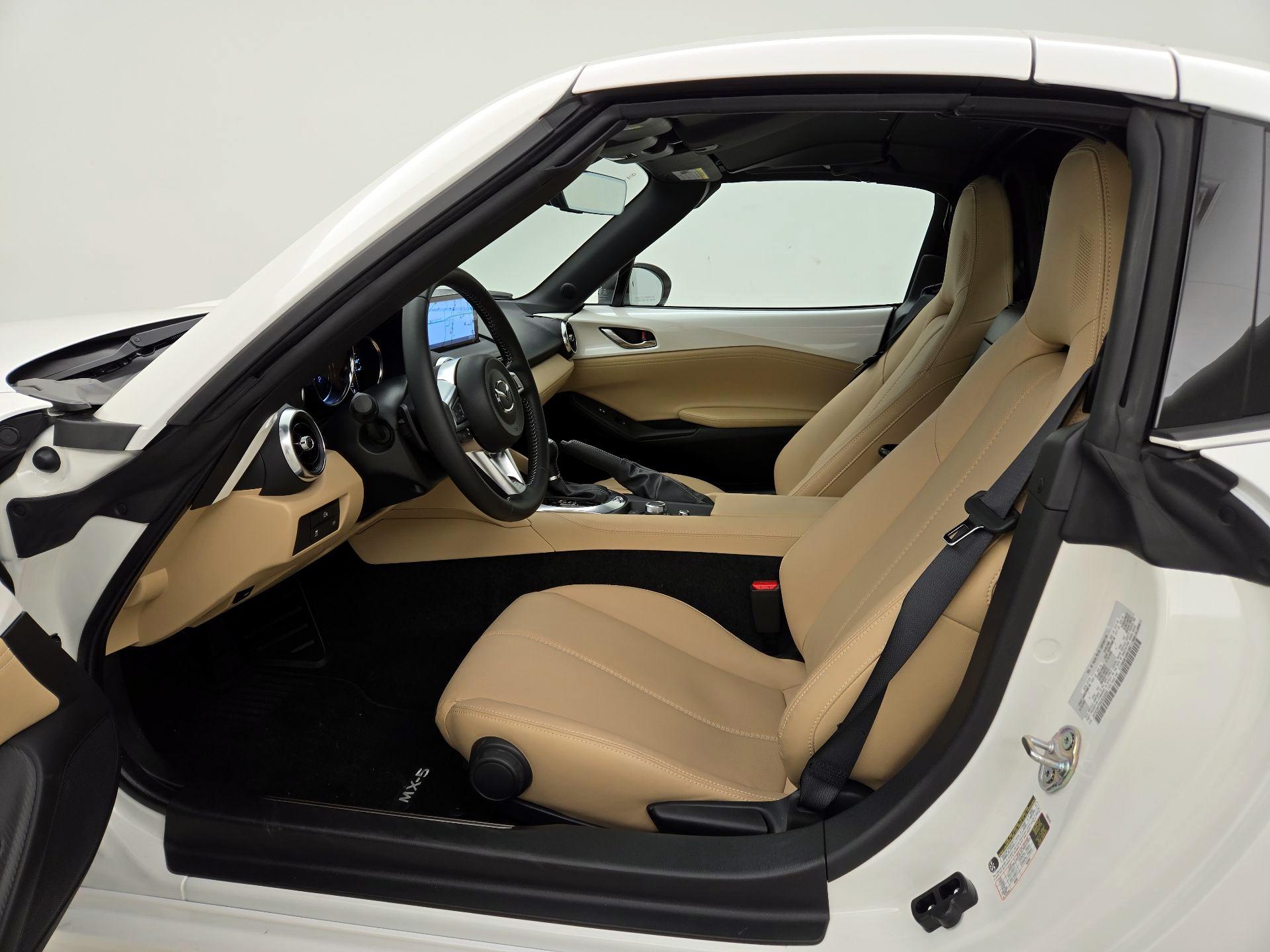 Thumbnail: 2024 Mazda MX-5 Miata - 11