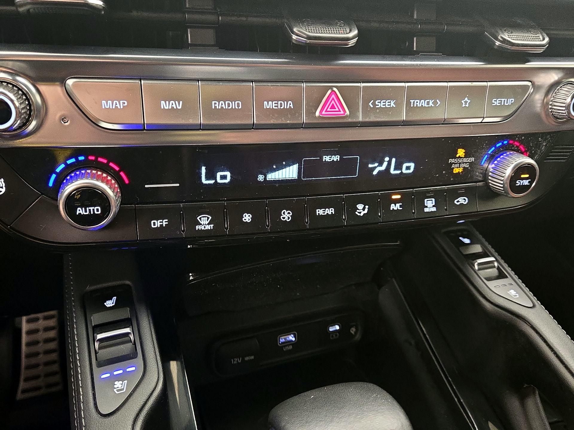 Thumbnail: 2024 Kia Telluride - 17