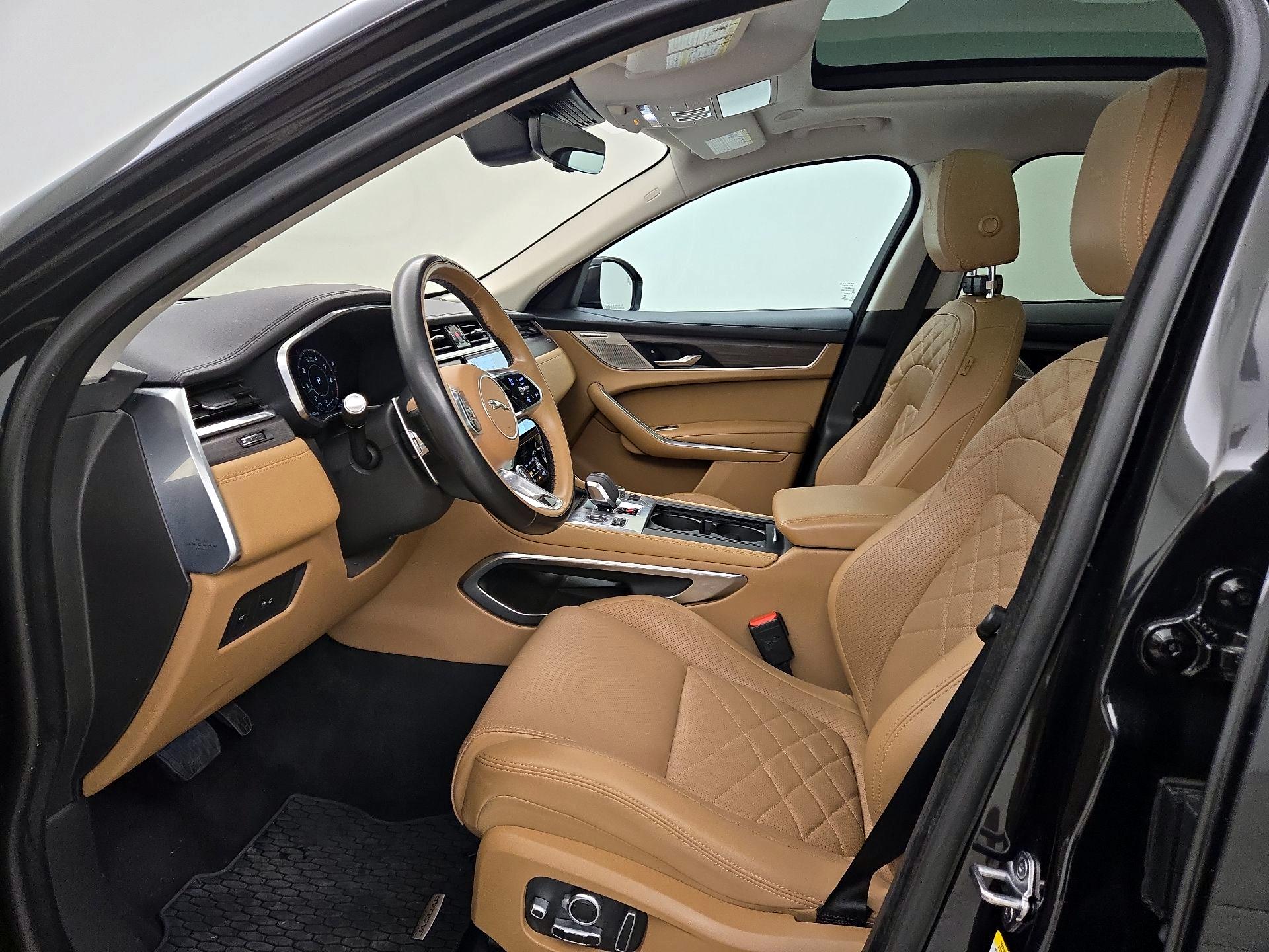 Thumbnail: 2021 Jaguar F-Pace - 11