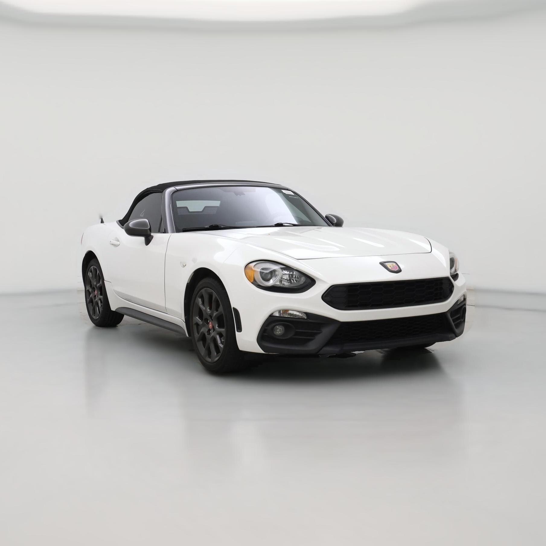 Thumbnail: 2017 Fiat 124 Spider - 1