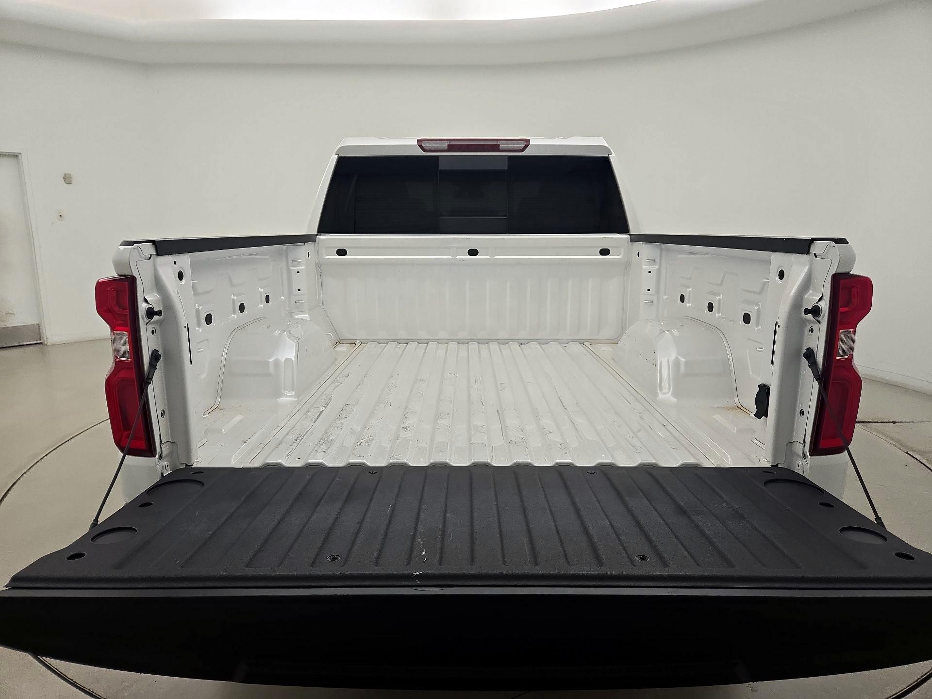 Thumbnail: 2024 Chevrolet Silverado 1500 - 20