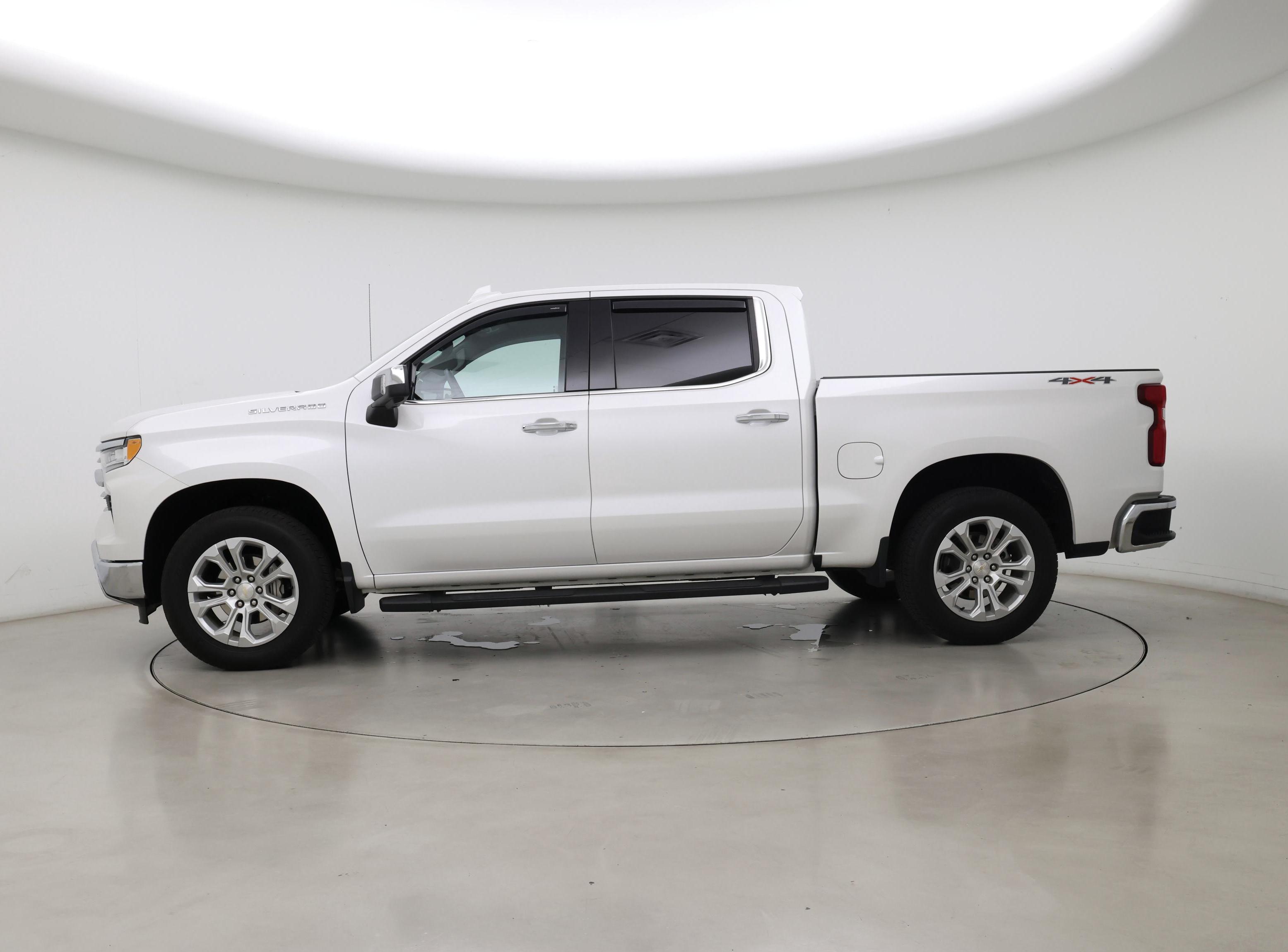 Thumbnail: 2024 Chevrolet Silverado 1500 - 3