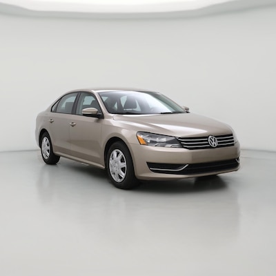 Gold 2015 Volkswagen Passat S