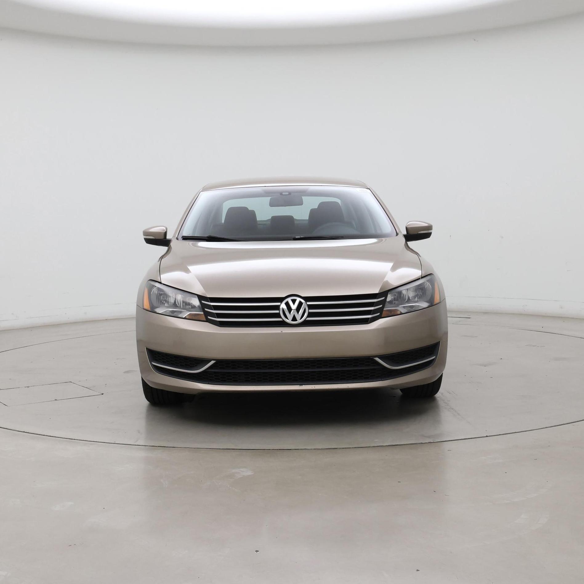 Thumbnail: 2015 Volkswagen Passat - 5