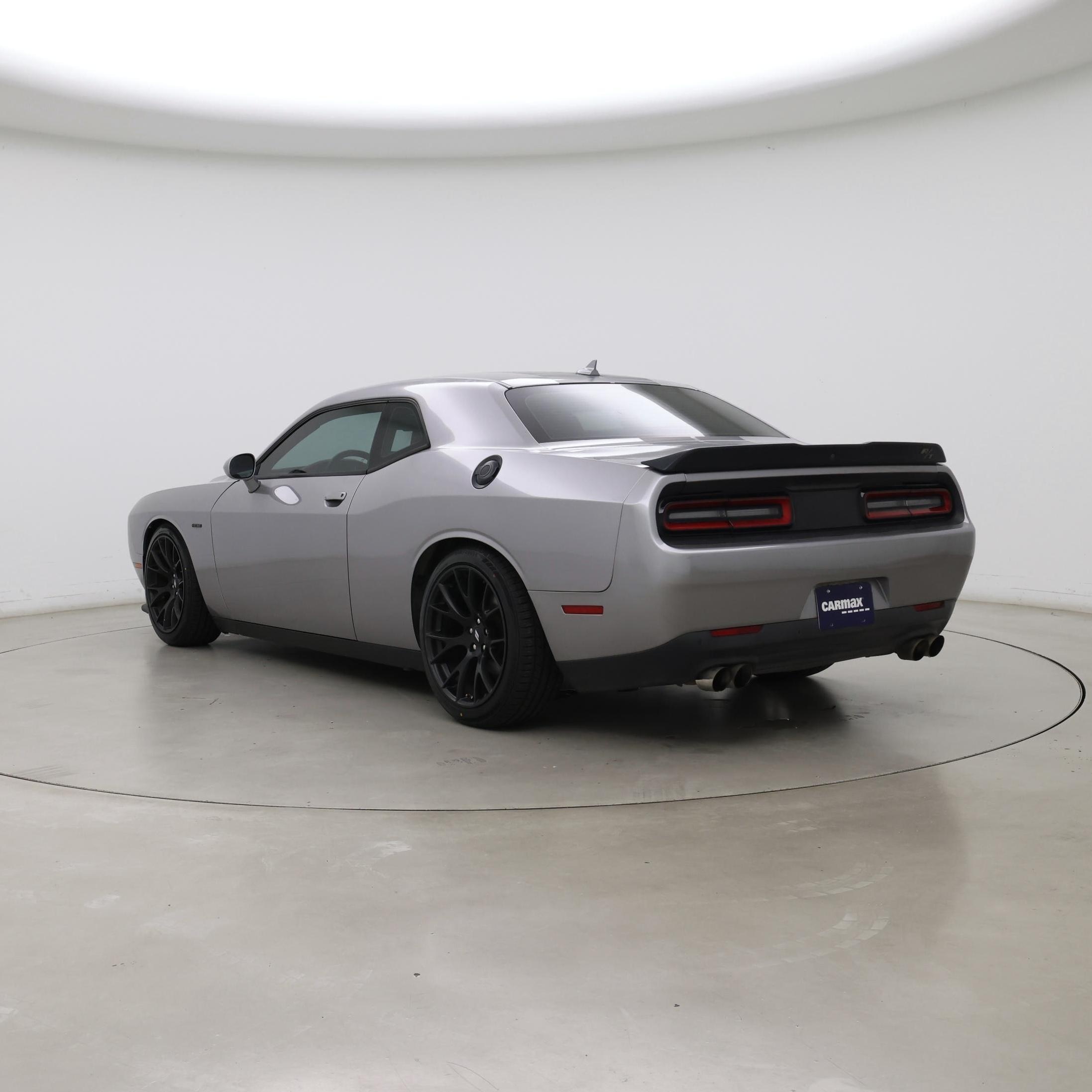 Thumbnail: 2016 Dodge Challenger - 2
