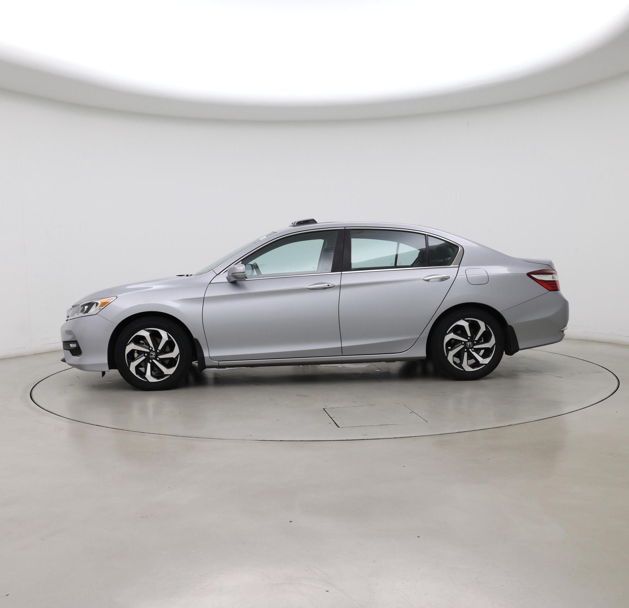 Thumbnail: 2016 Honda Accord - 3