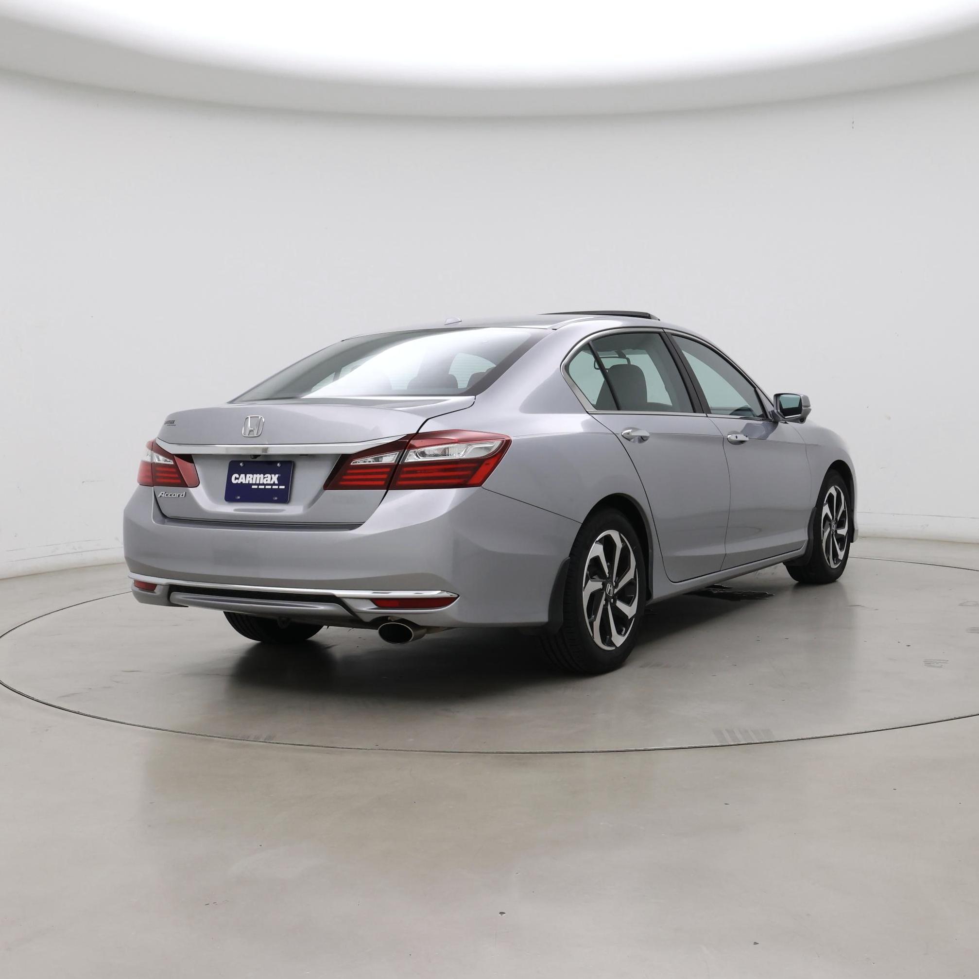 Thumbnail: 2016 Honda Accord - 8
