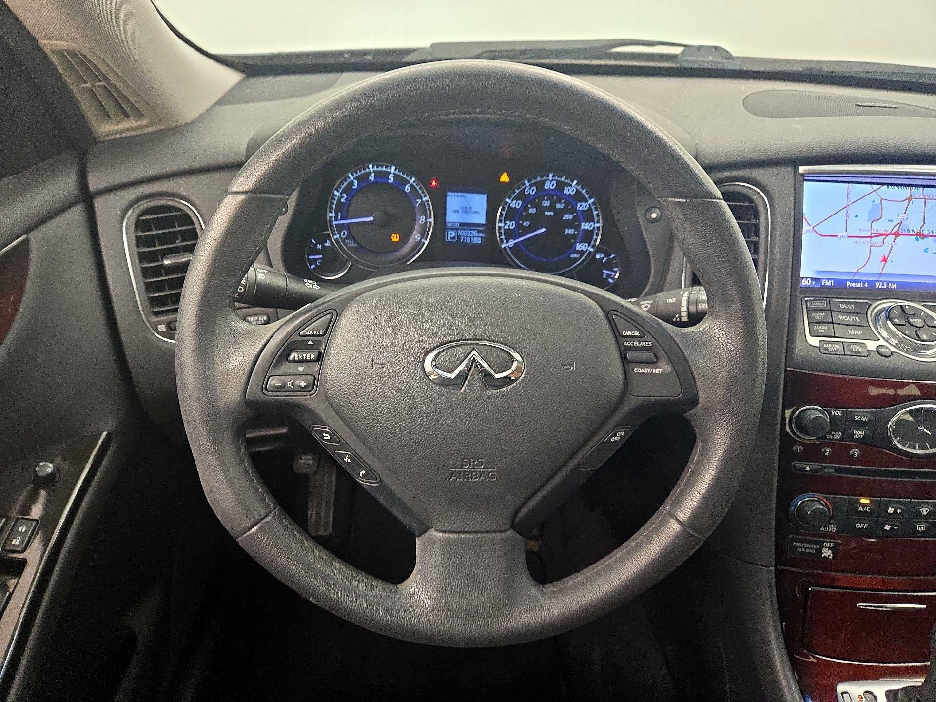 Thumbnail: 2017 INFINITI QX50 - 10