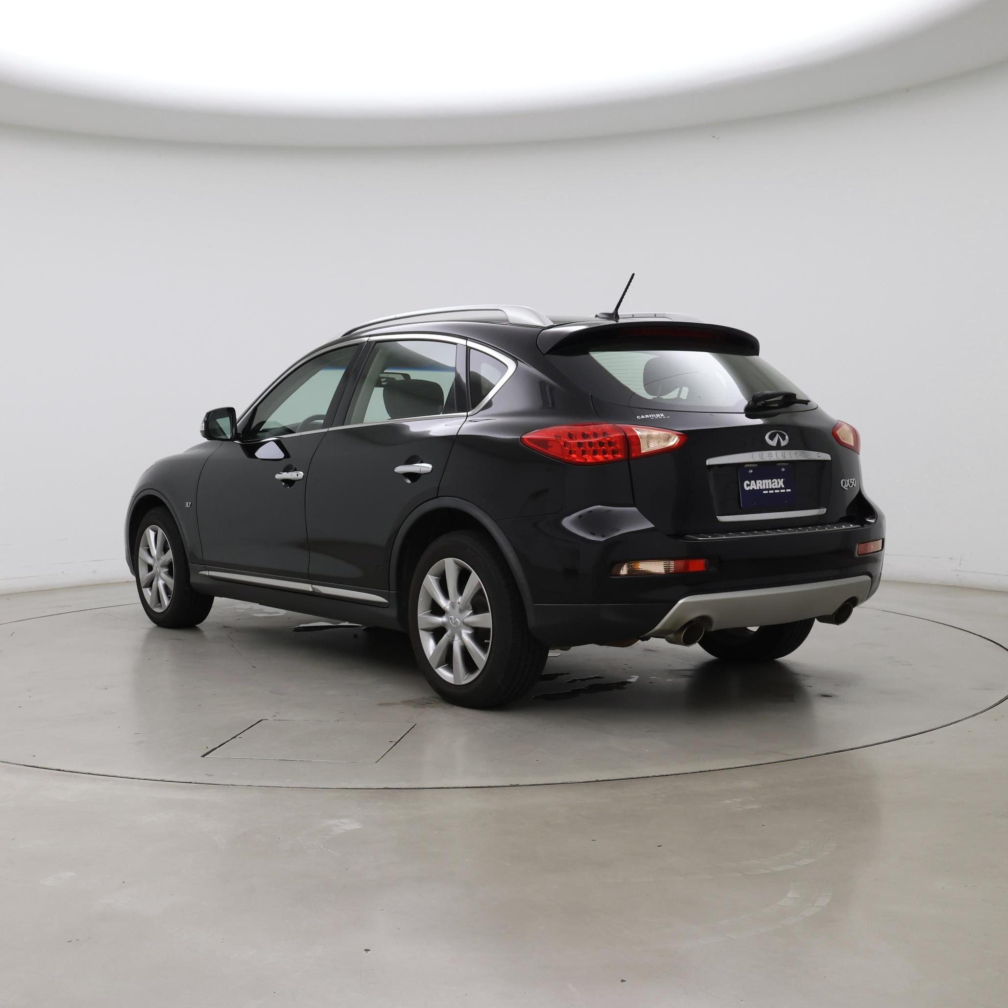 Thumbnail: 2017 INFINITI QX50 - 2