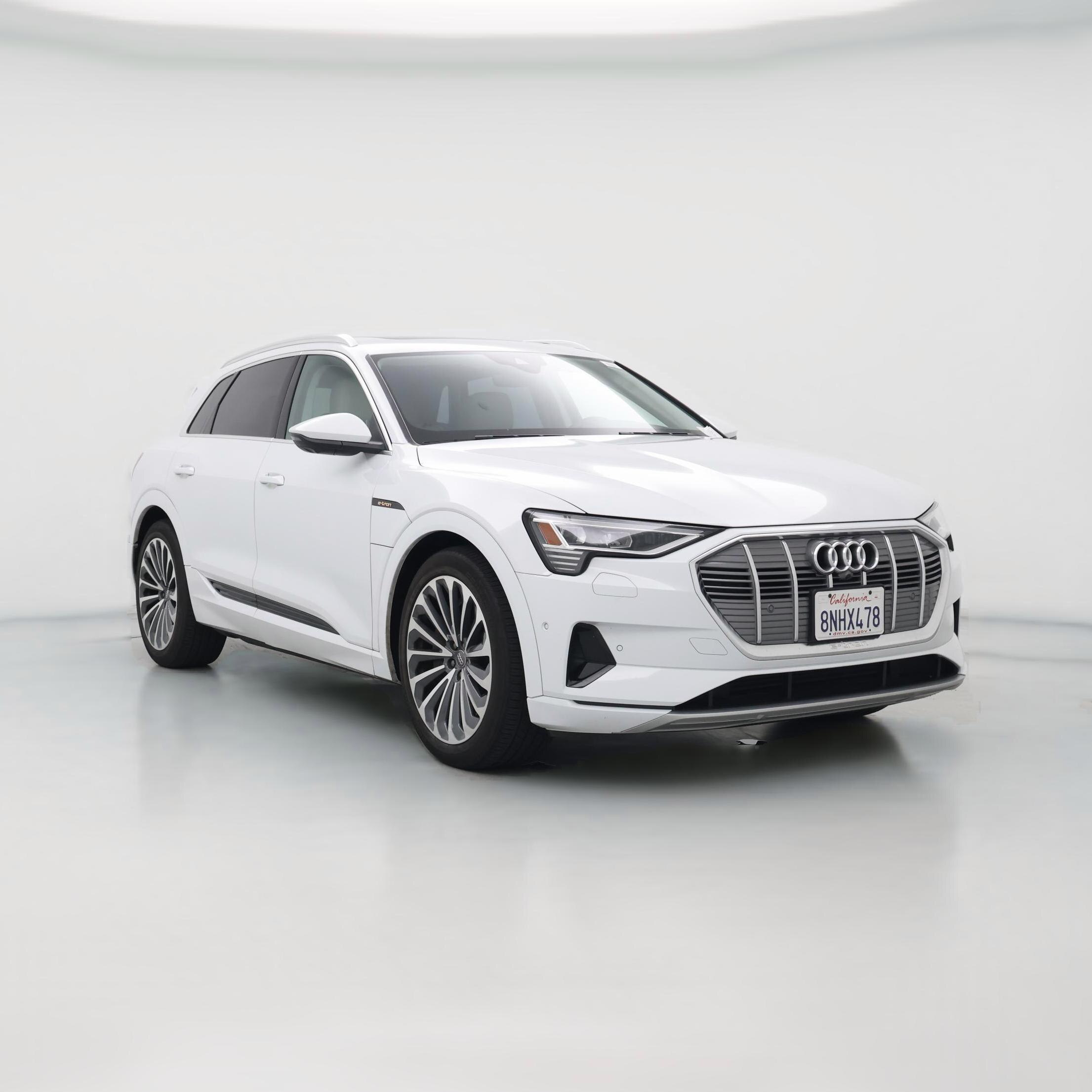 Thumbnail: 2019 Audi e-tron - 1
