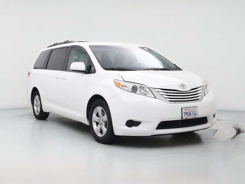 2015 Toyota Sienna LE -
                  Denver, CO