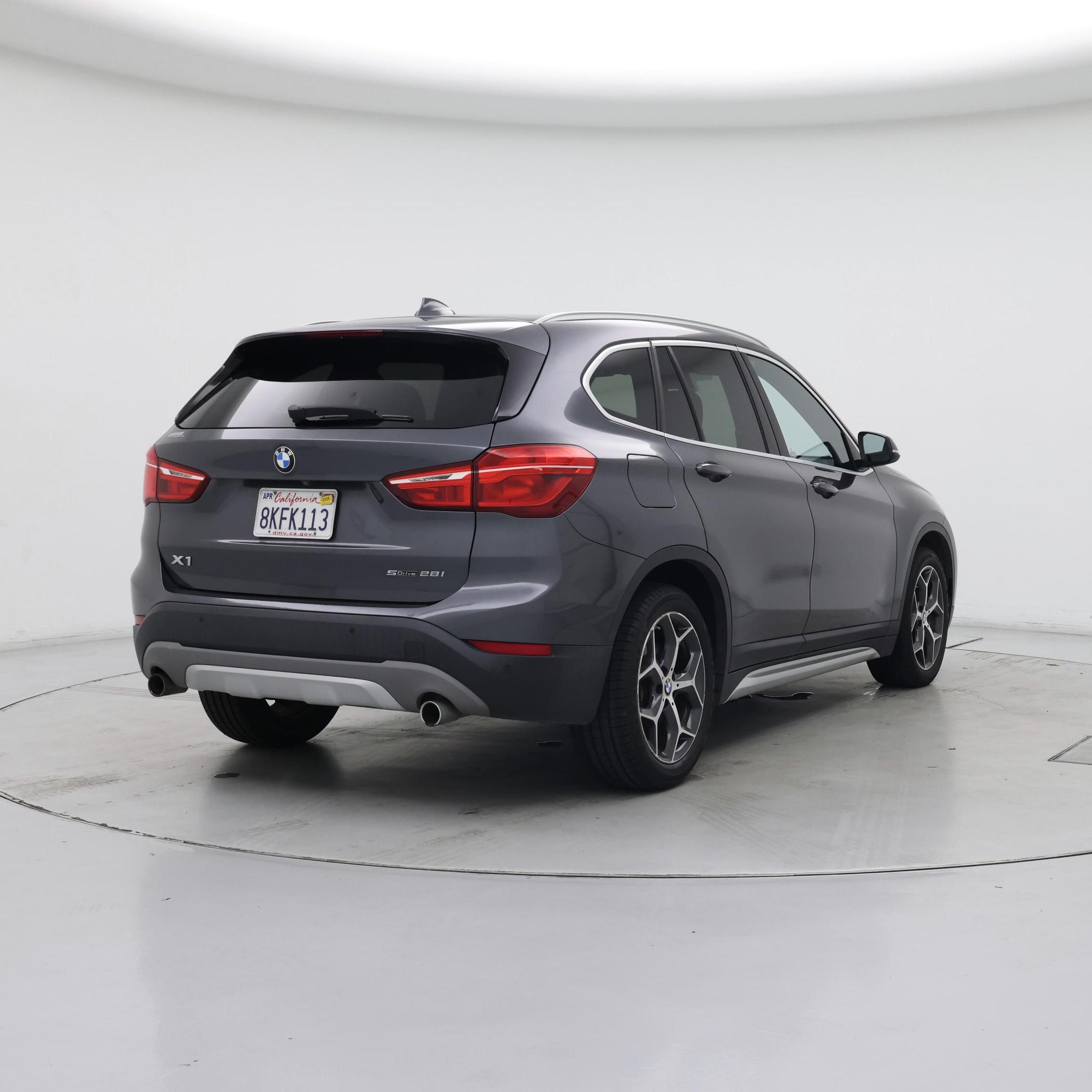 Thumbnail: 2019 BMW X1 - 8
