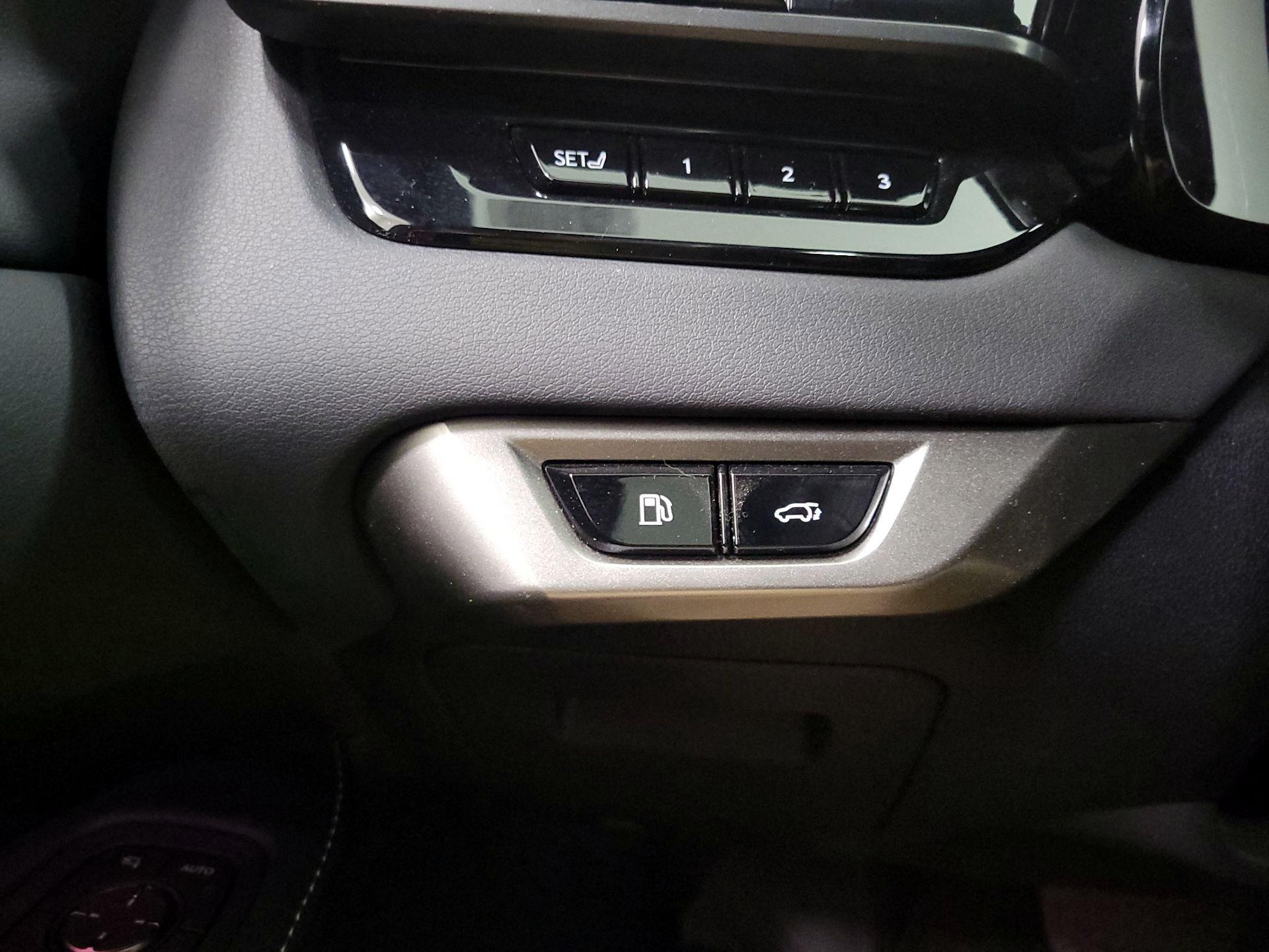 Thumbnail: 2023 Lexus RX - 13