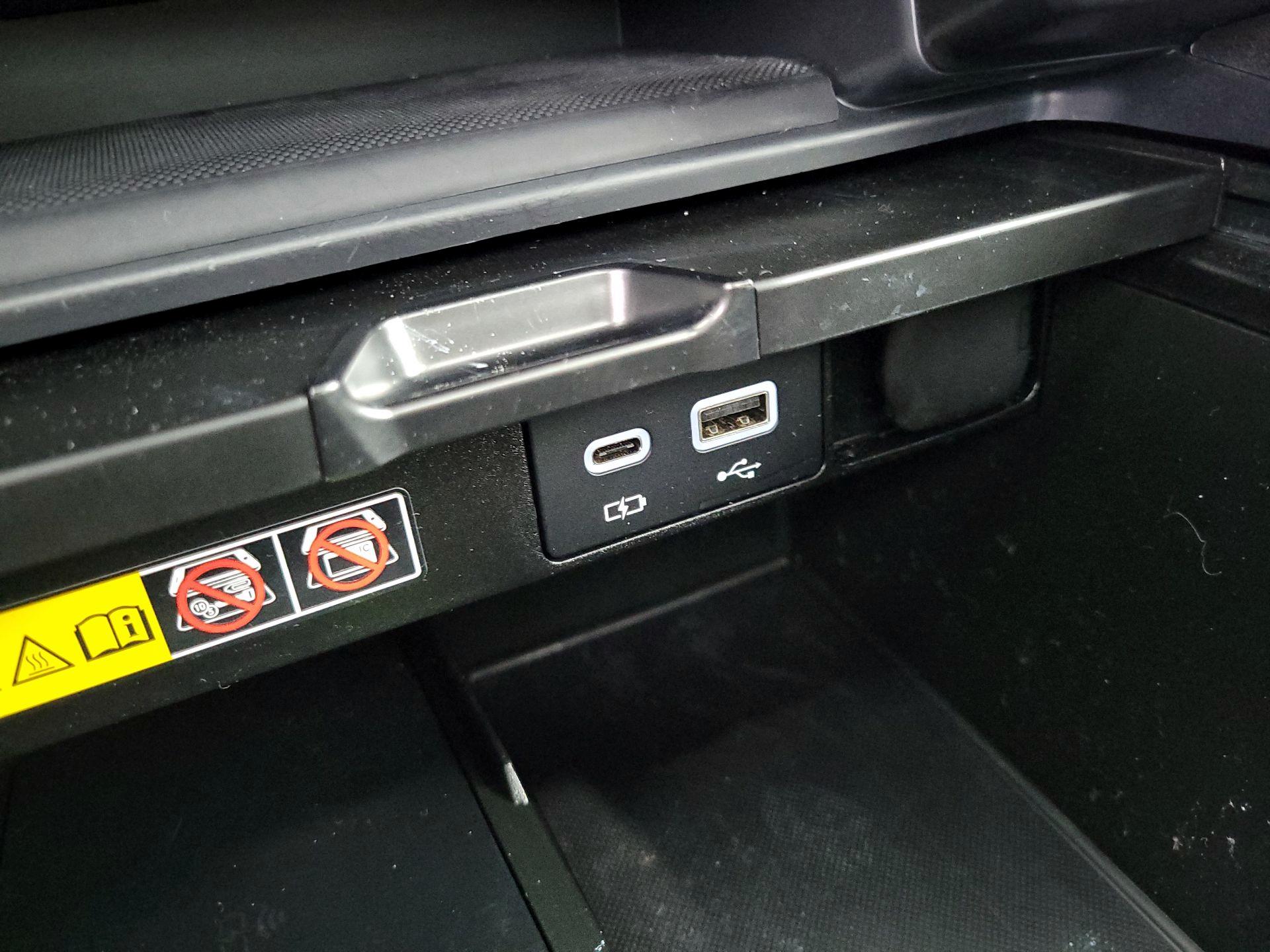 Thumbnail: 2023 Lexus RX - 18