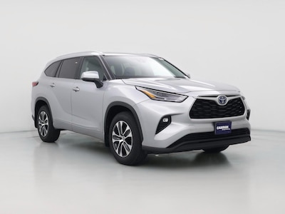2023 Toyota Highlander XLE -
                Palmdale, CA