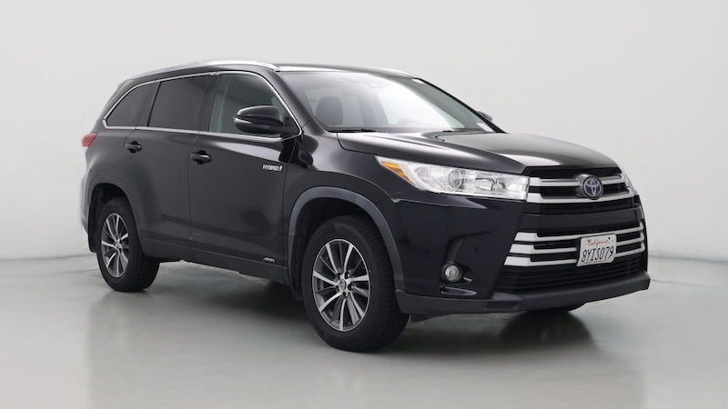 2019 Toyota Highlander XLE Hero Image