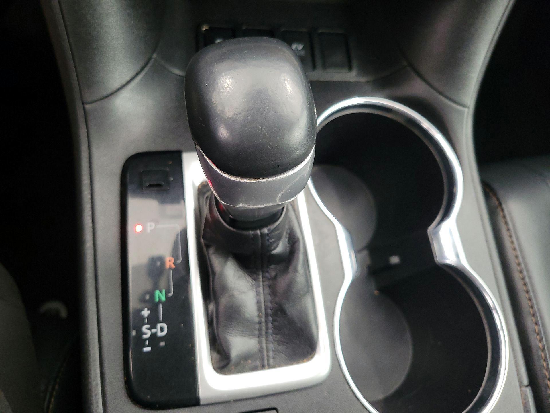 Thumbnail: 2019 Toyota Highlander - 18