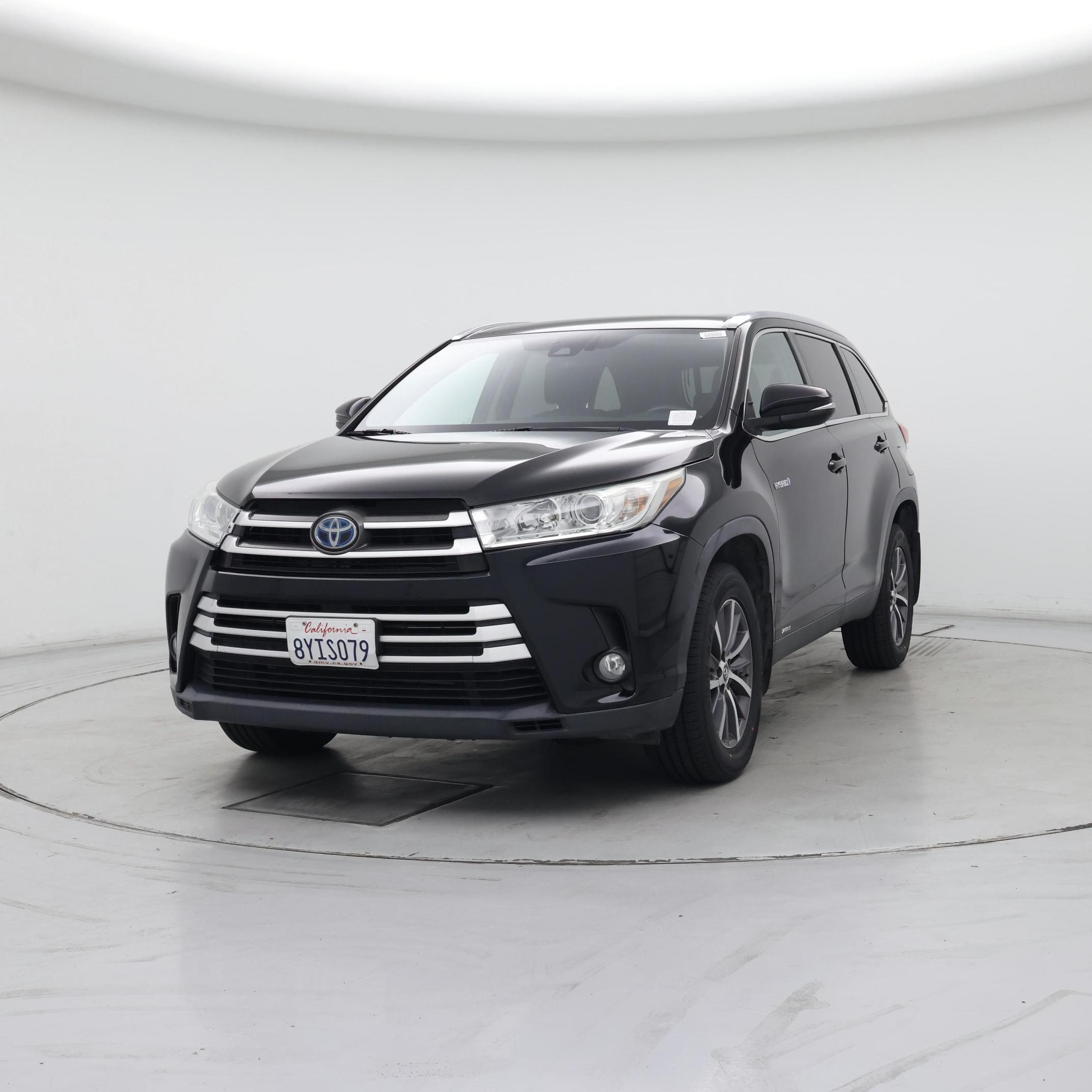 Thumbnail: 2019 Toyota Highlander - 4