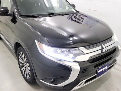 2019 Mitsubishi Outlander SEL -
                Palmdale, CA