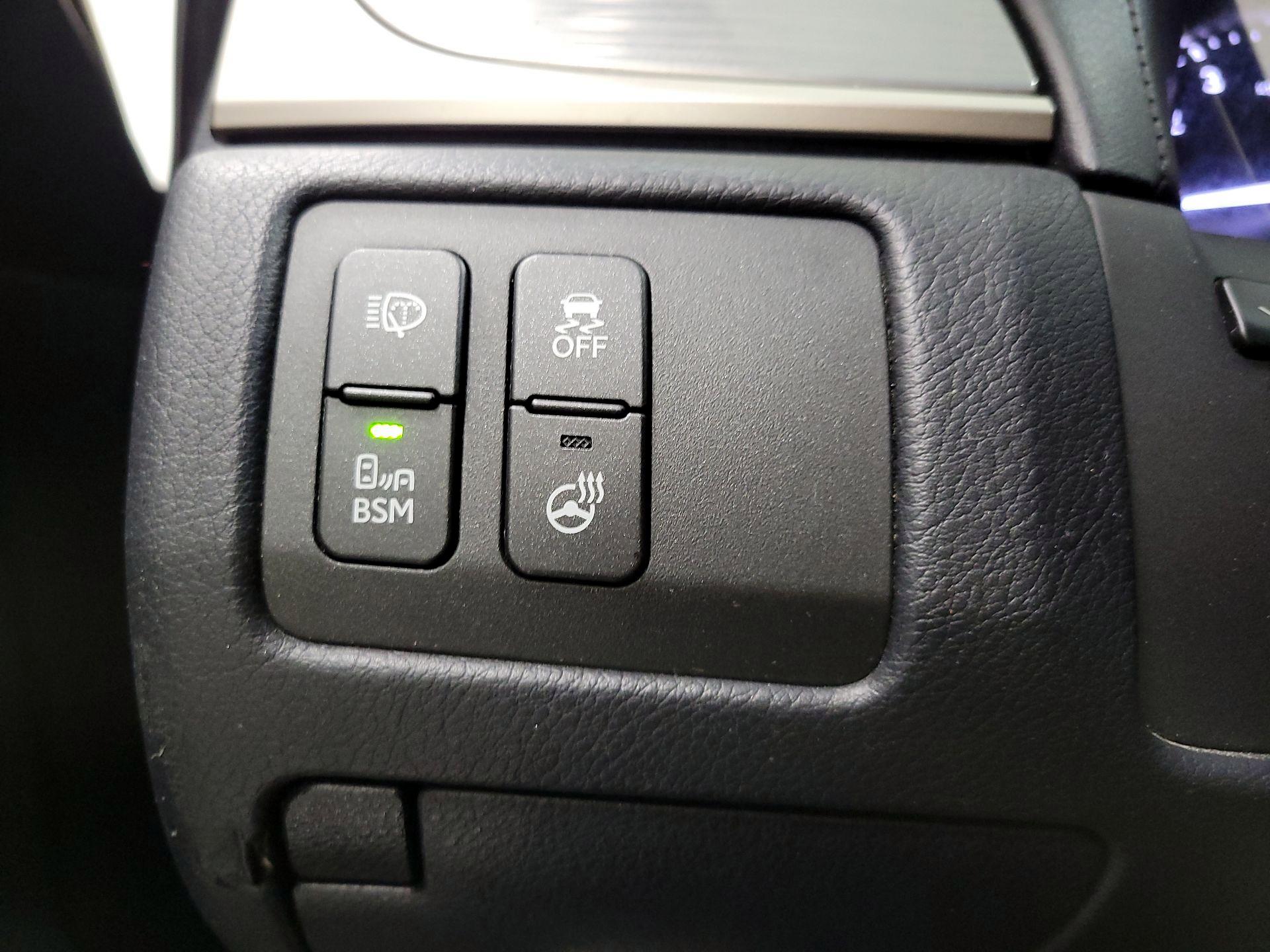 Thumbnail: 2013 Lexus GS - 13