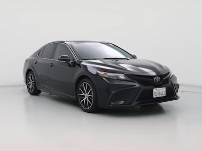 Black 2022 Toyota Camry SE