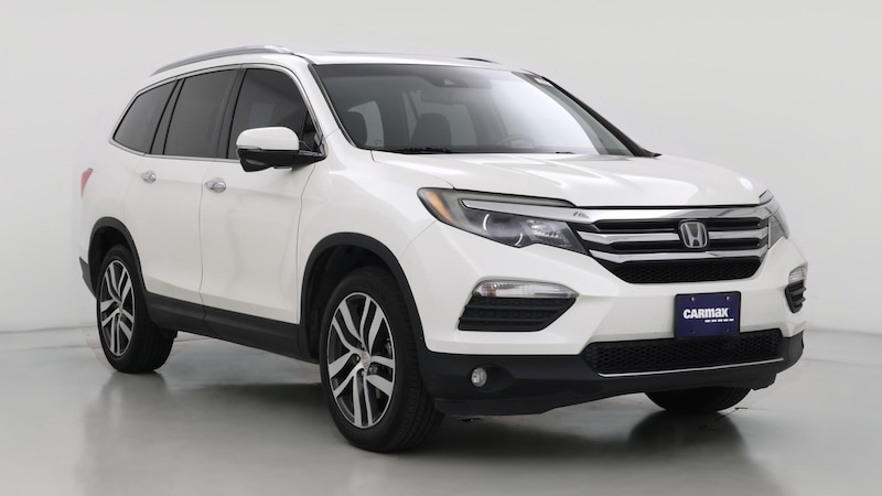 2017 Honda Pilot Touring Hero Image