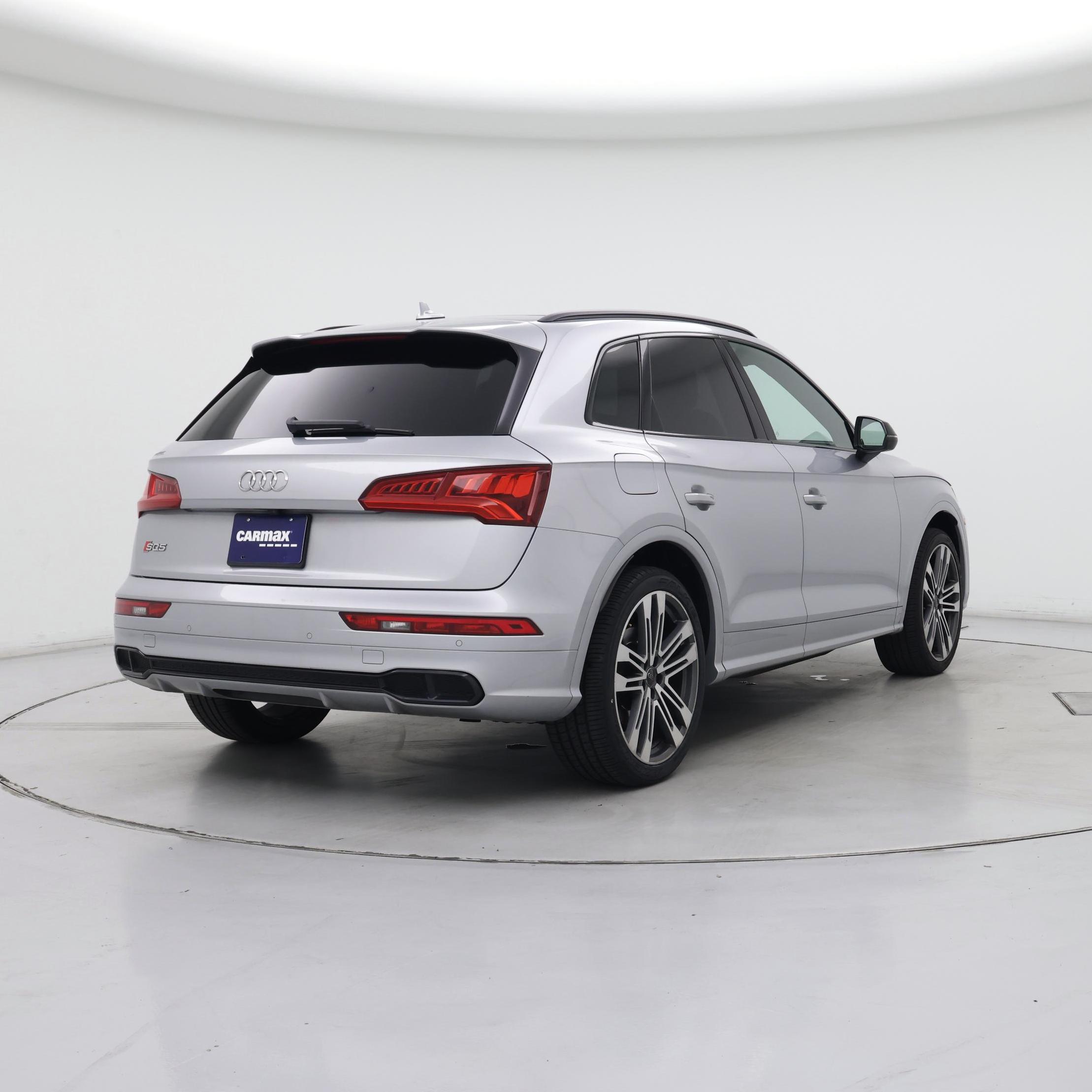 Thumbnail: 2019 Audi SQ5 - 8