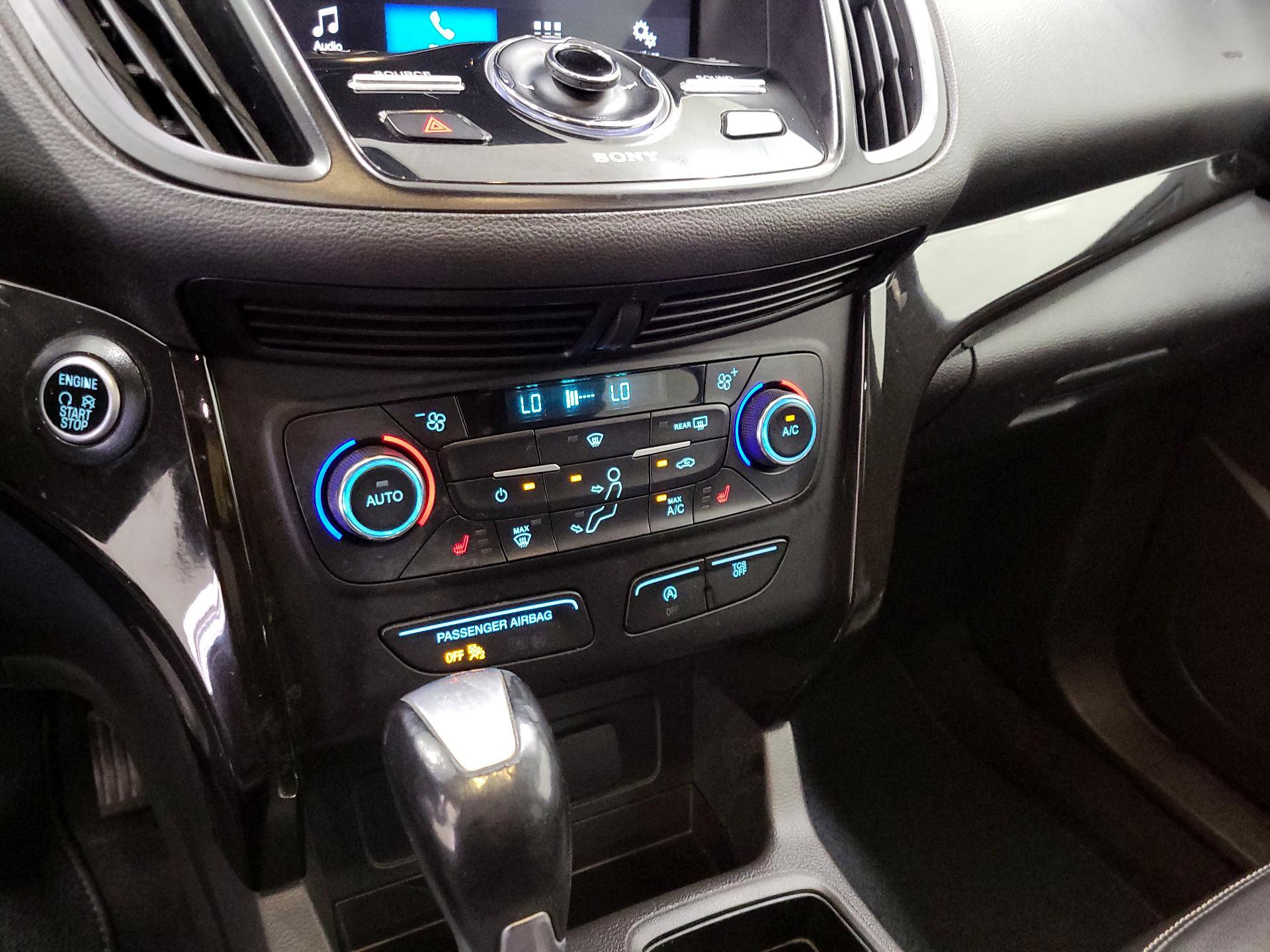 Thumbnail: 2017 Ford Escape - 16