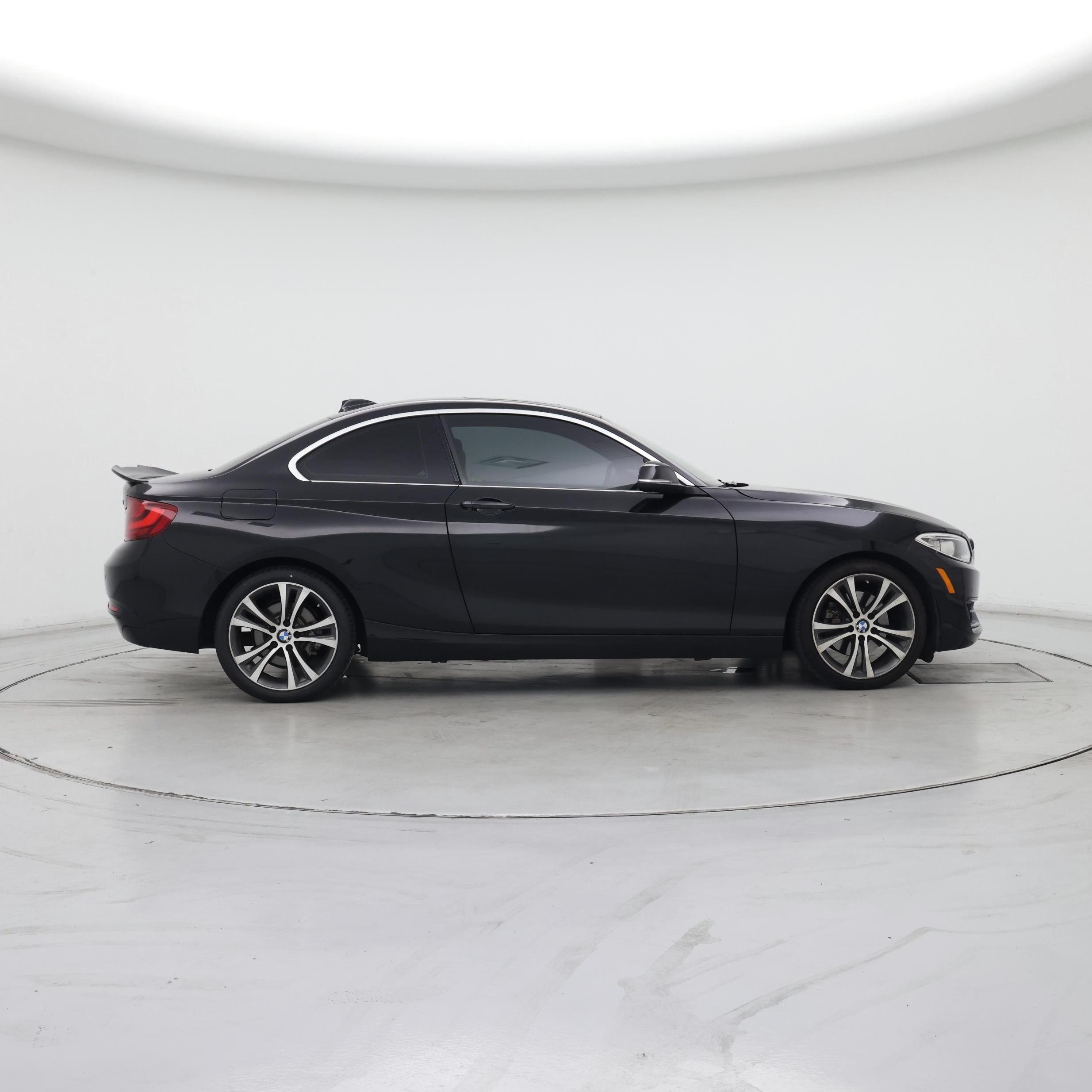 Thumbnail: 2016 BMW 2 Series - 7