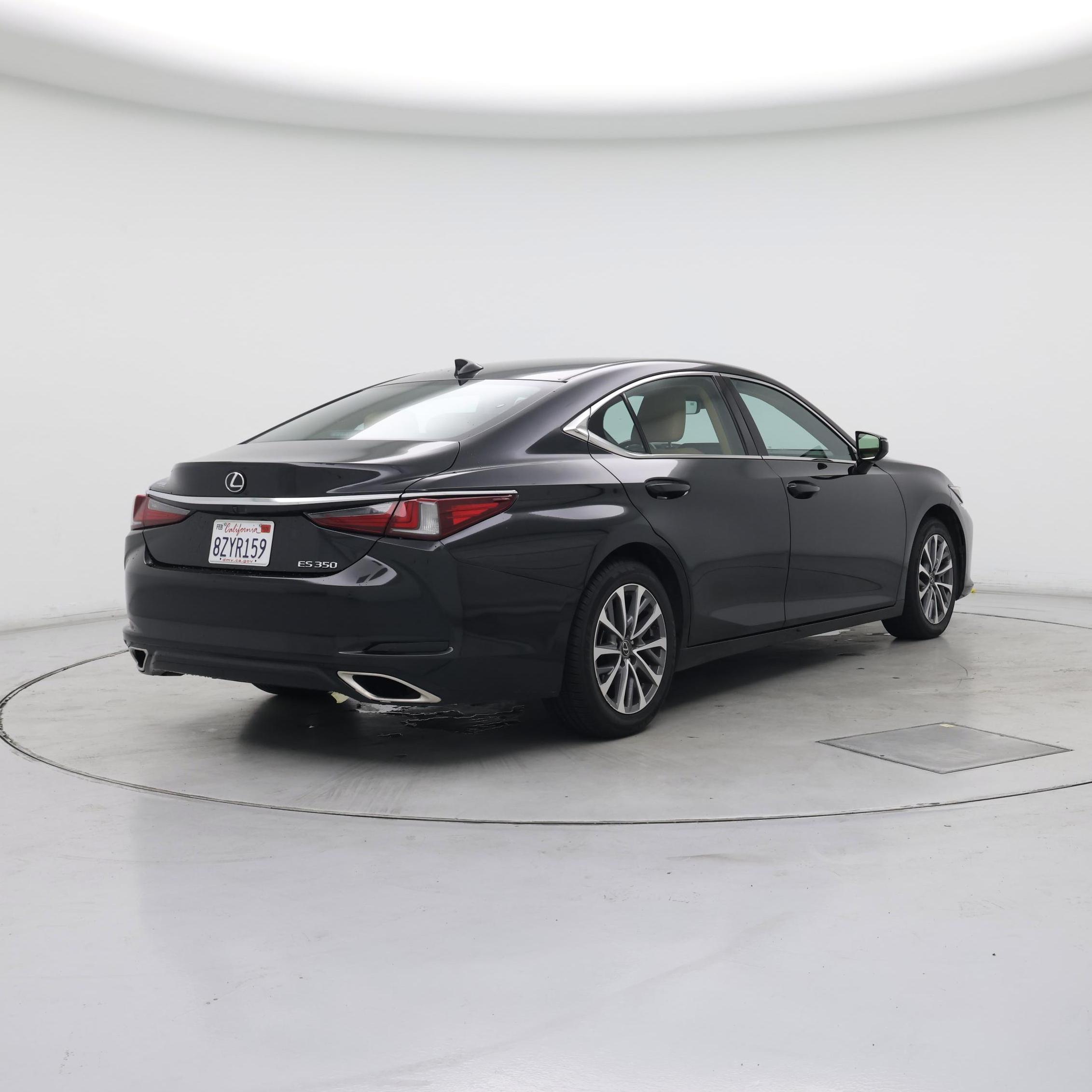 Thumbnail: 2022 Lexus ES - 8
