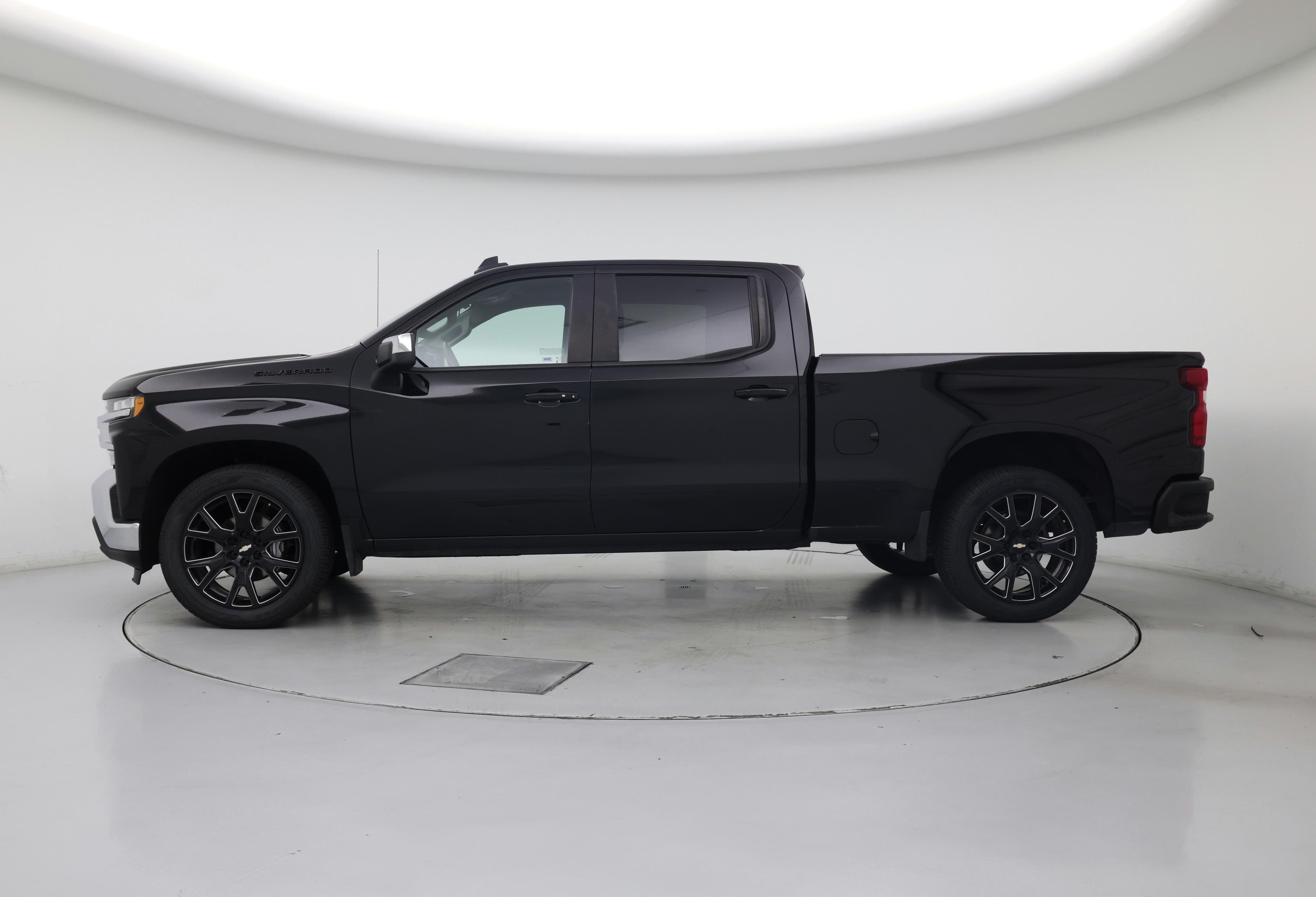 Thumbnail: 2022 Chevrolet Silverado 1500 - 3