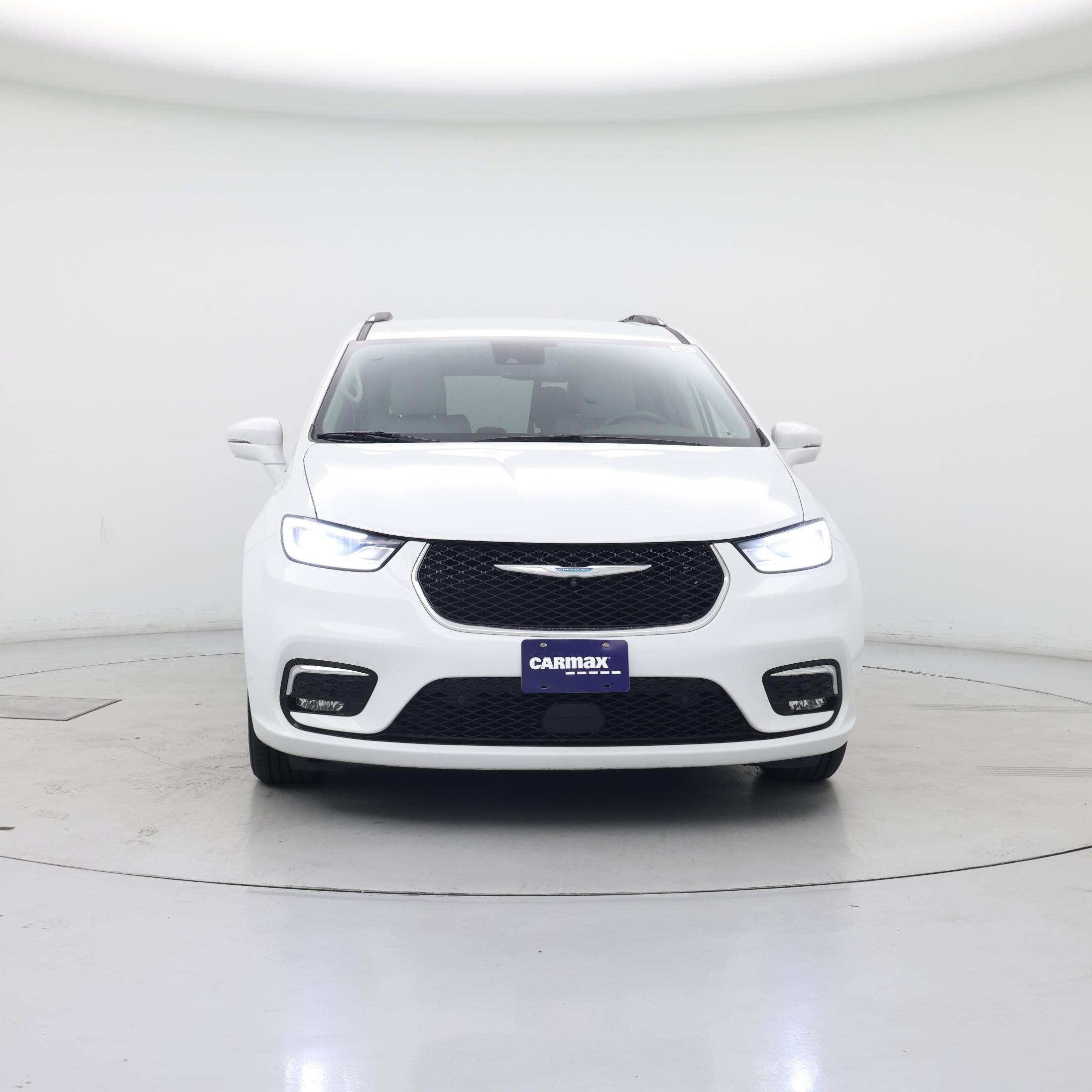 Thumbnail: 2021 Chrysler Pacifica - 5