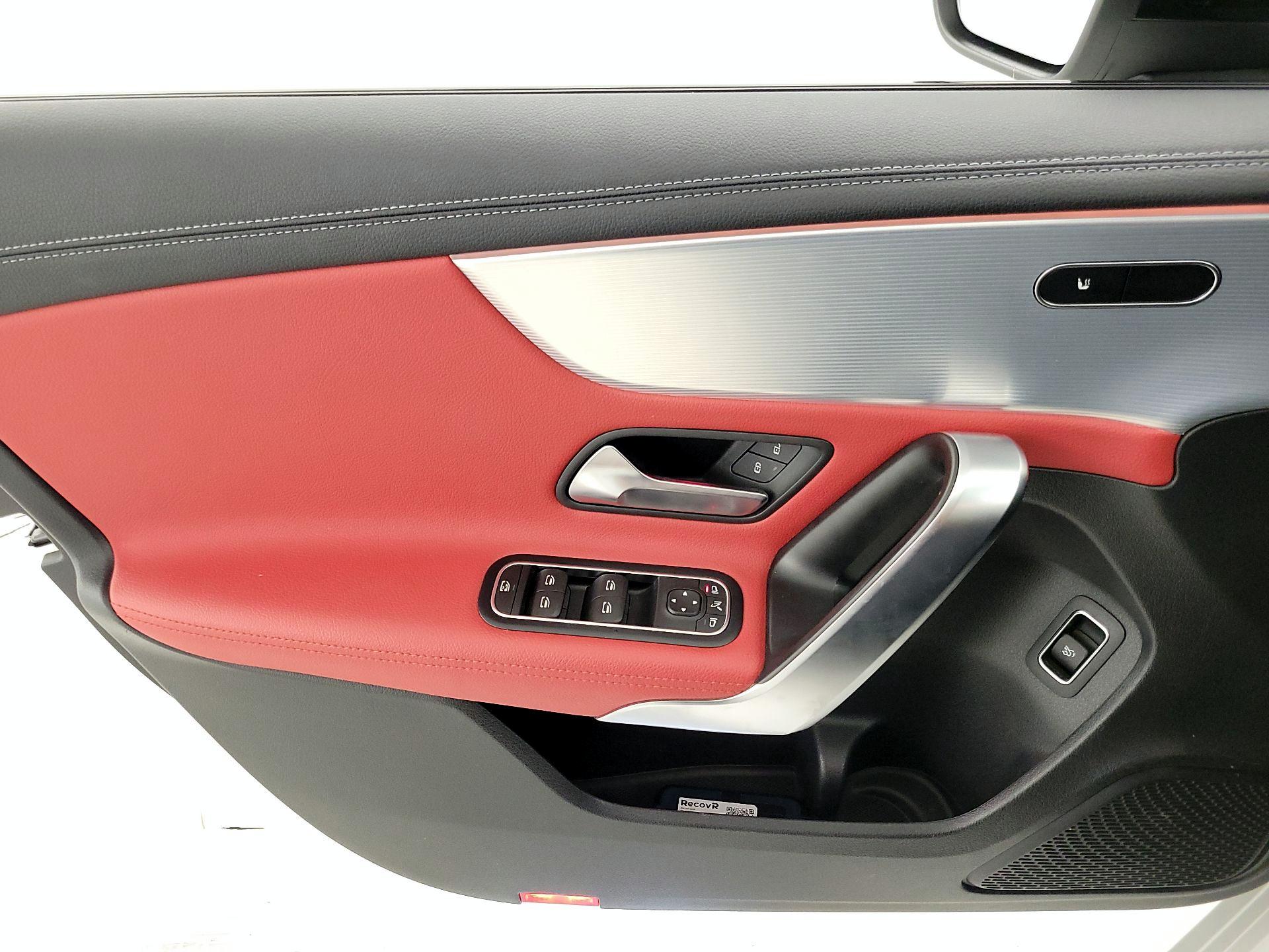 Thumbnail: 2022 Mercedes-Benz A-Class - 12