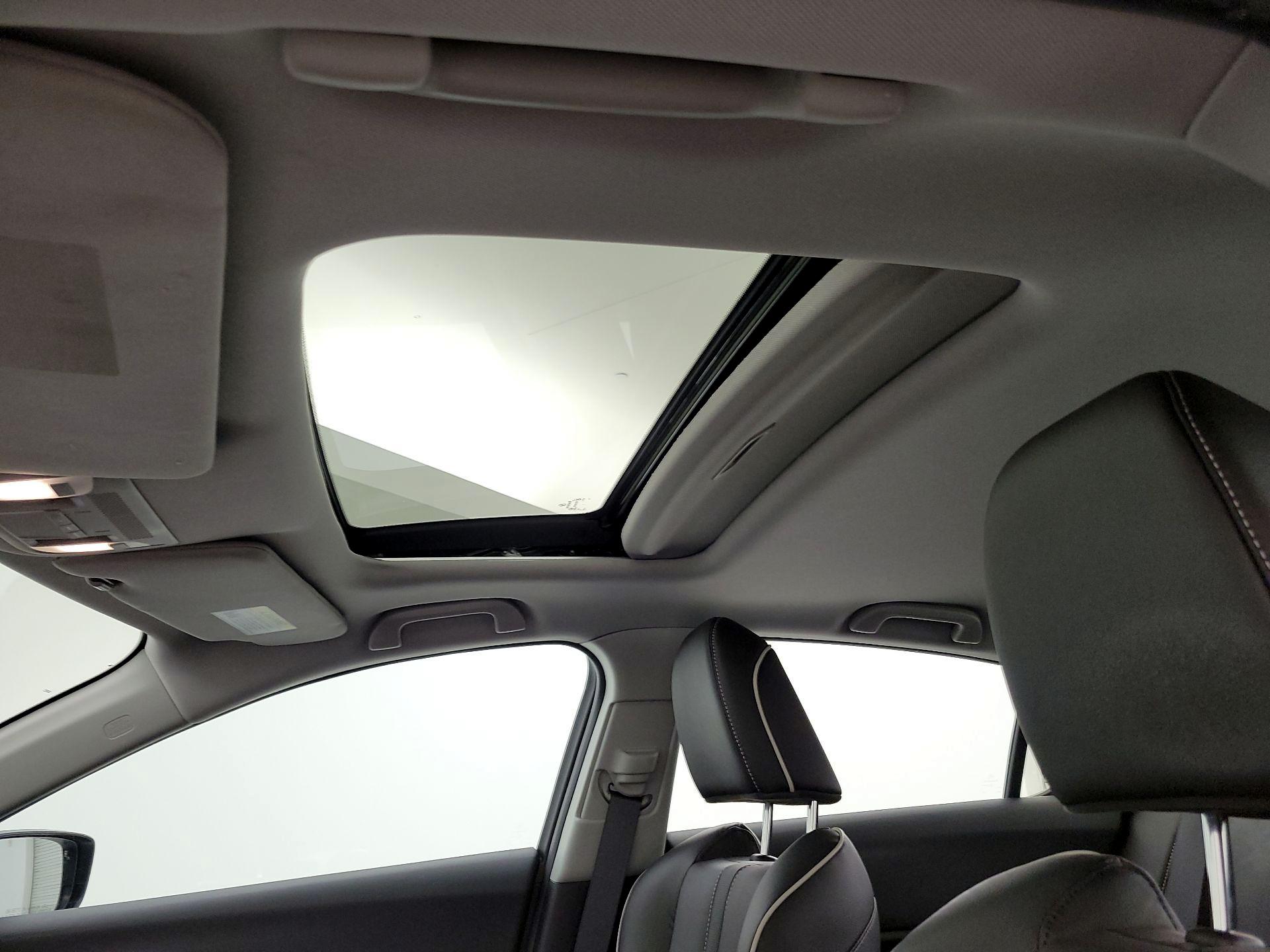 Thumbnail: 2019 Acura ILX - 19
