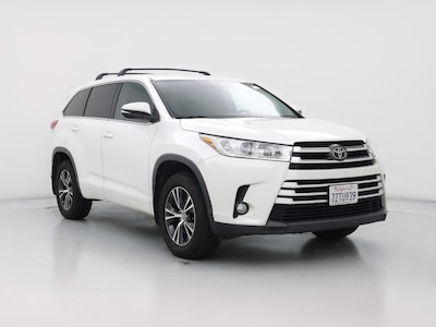 2017 Toyota Highlander LE -
                Palmdale, CA