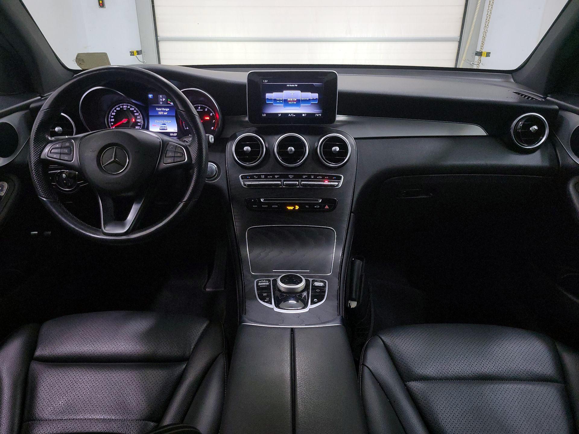 Thumbnail: 2019 Mercedes-Benz GLC - 9