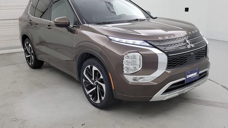 2022 Mitsubishi Outlander SEL Hero Image