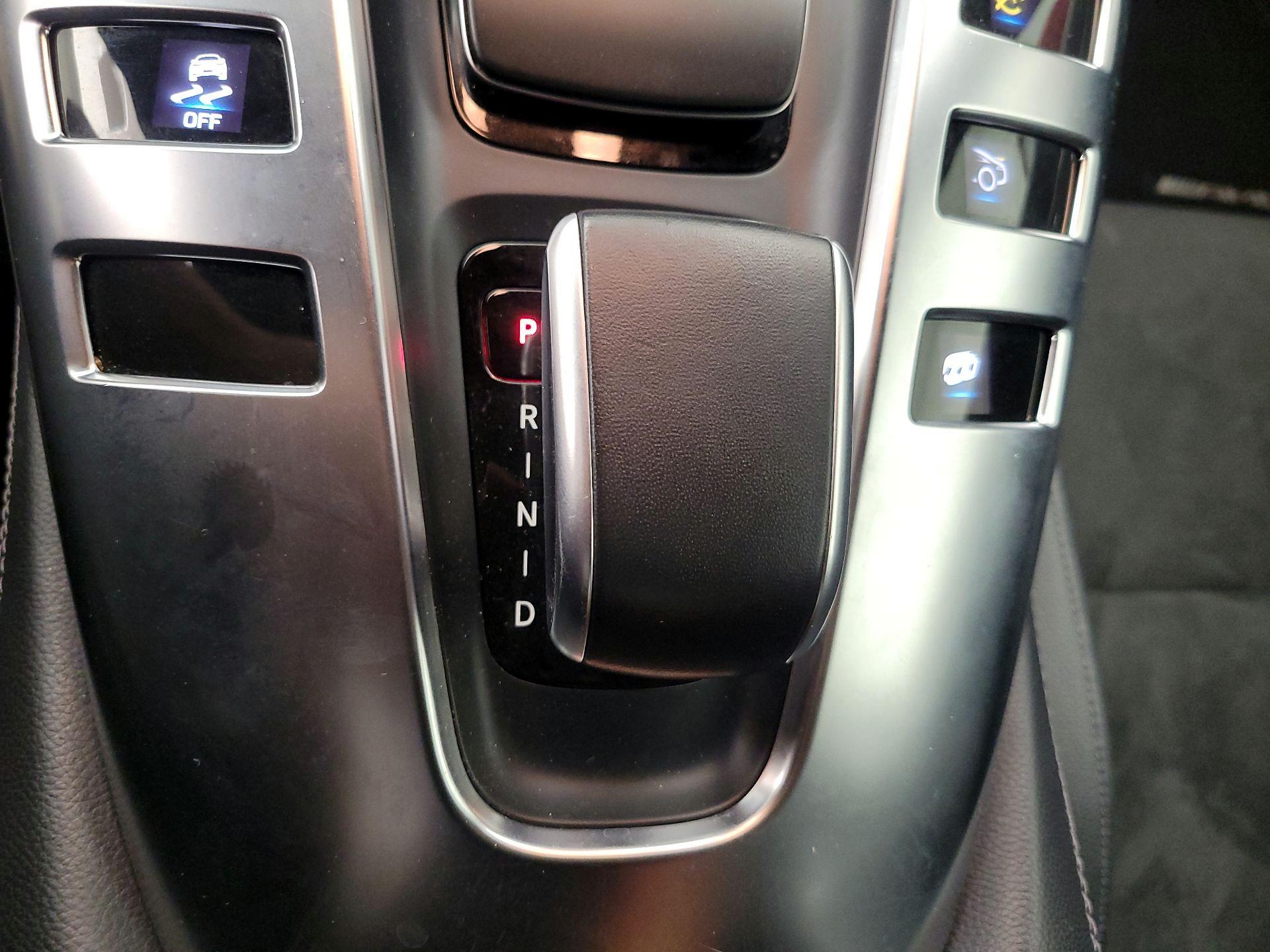 Thumbnail: 2020 Mercedes-Benz AMG GT - 17