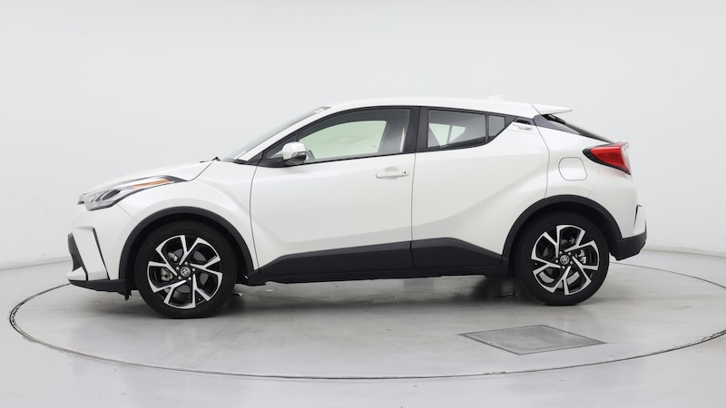 2021 Toyota C-HR XLE 3