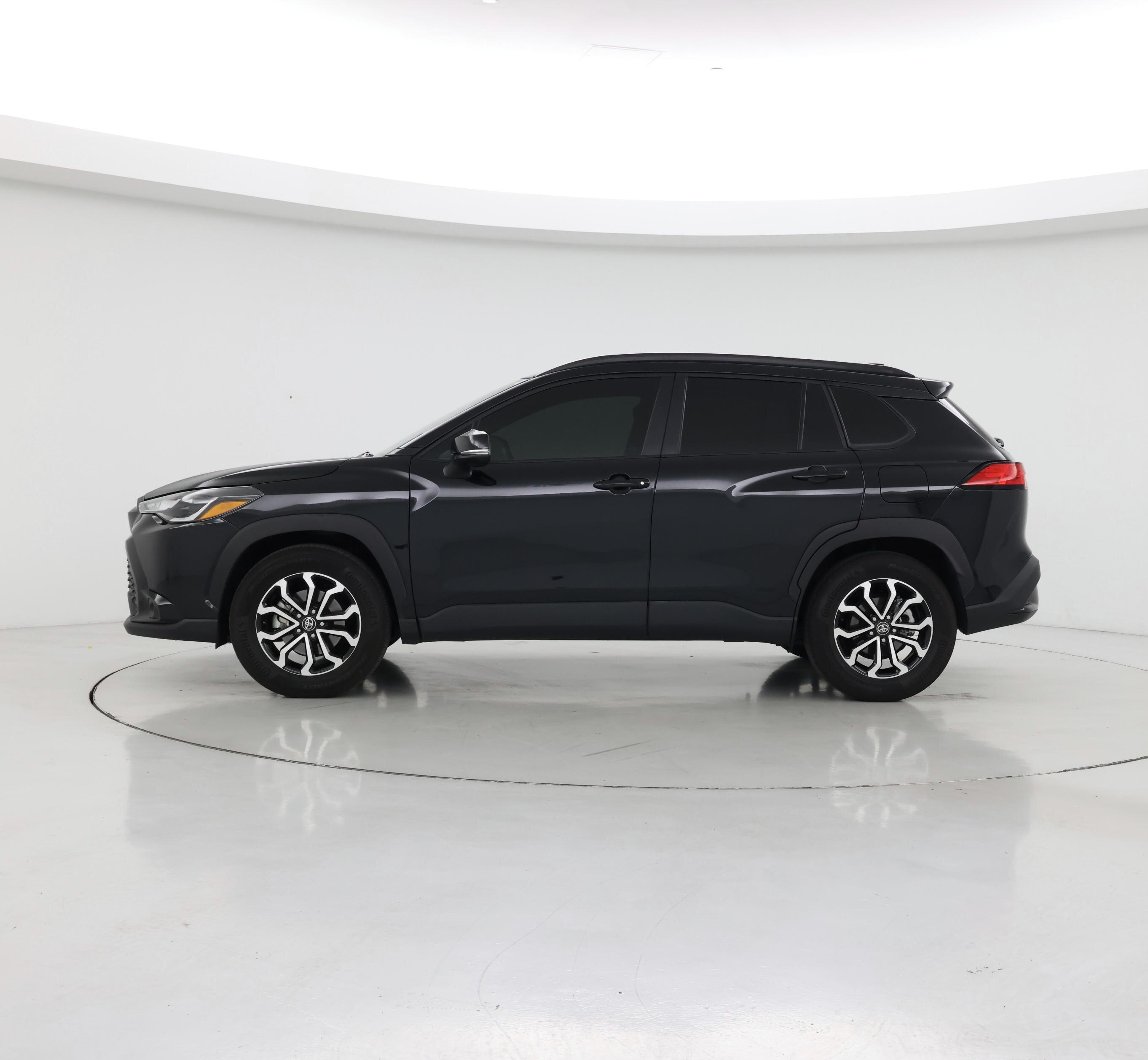 Thumbnail: 2023 Toyota Corolla Cross - 3