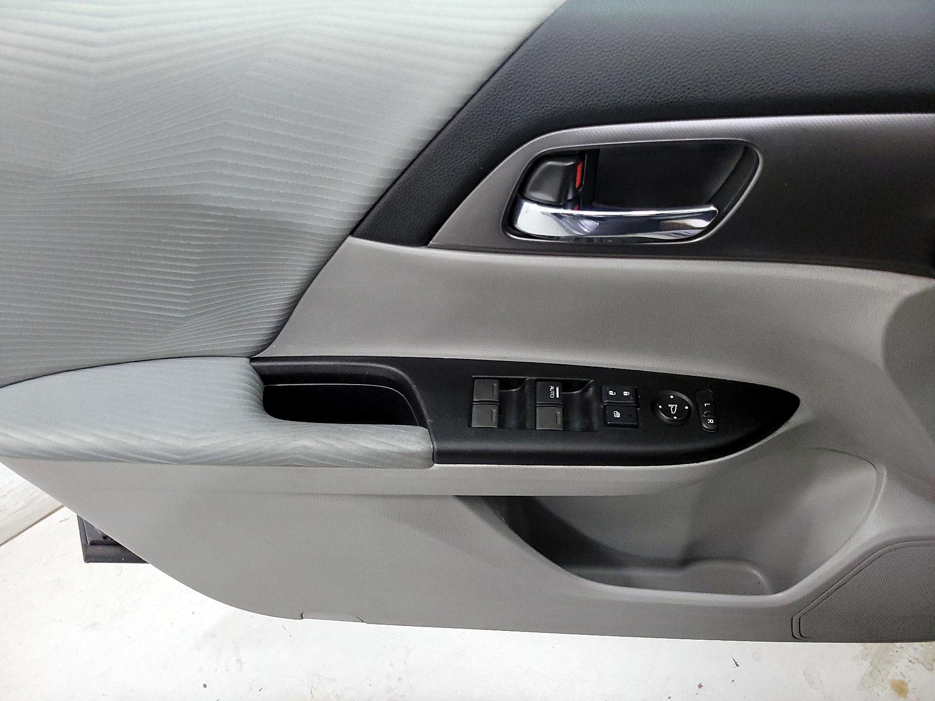 Thumbnail: 2015 Honda Accord - 12