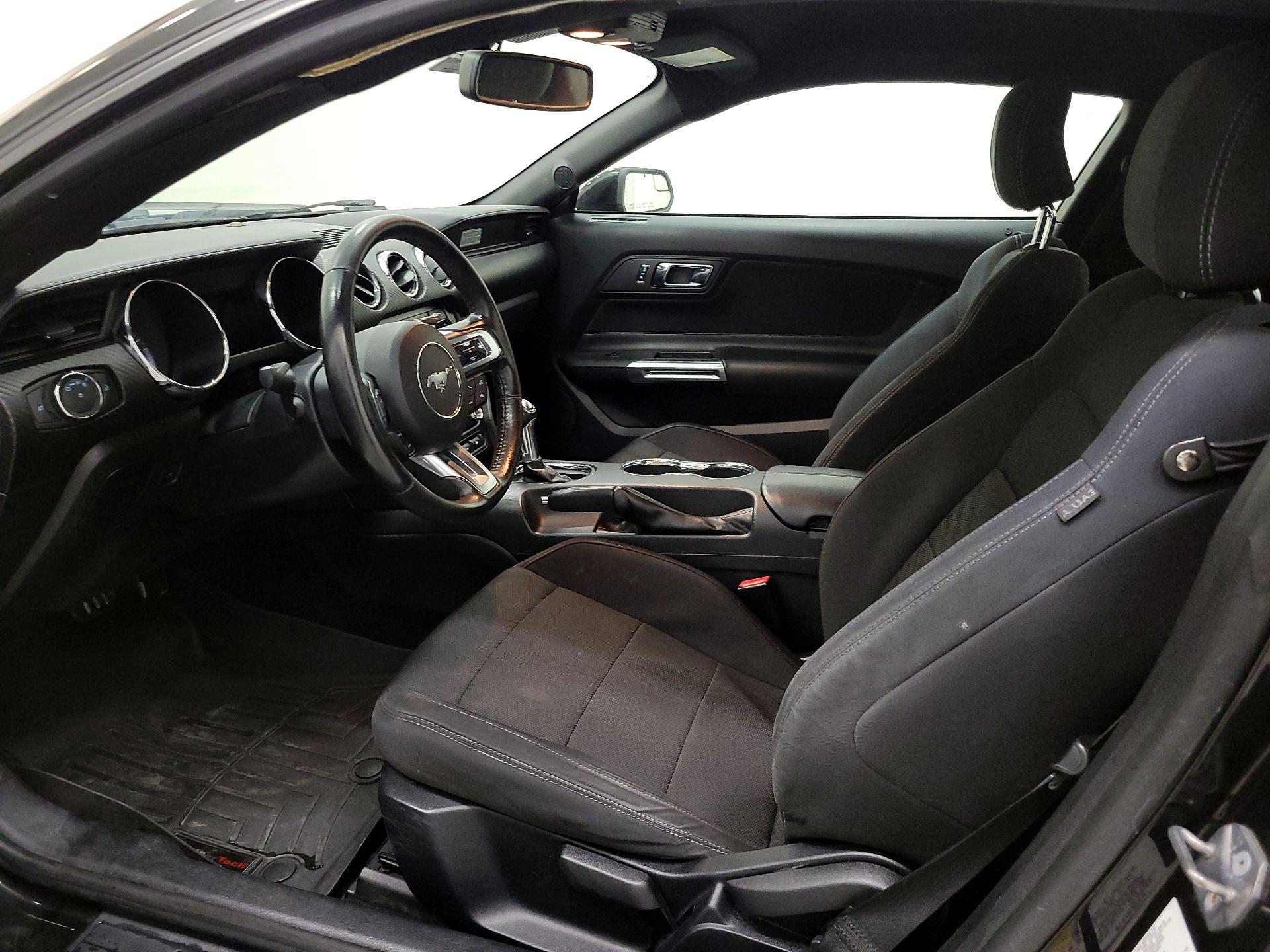 Thumbnail: 2016 Ford Mustang - 11