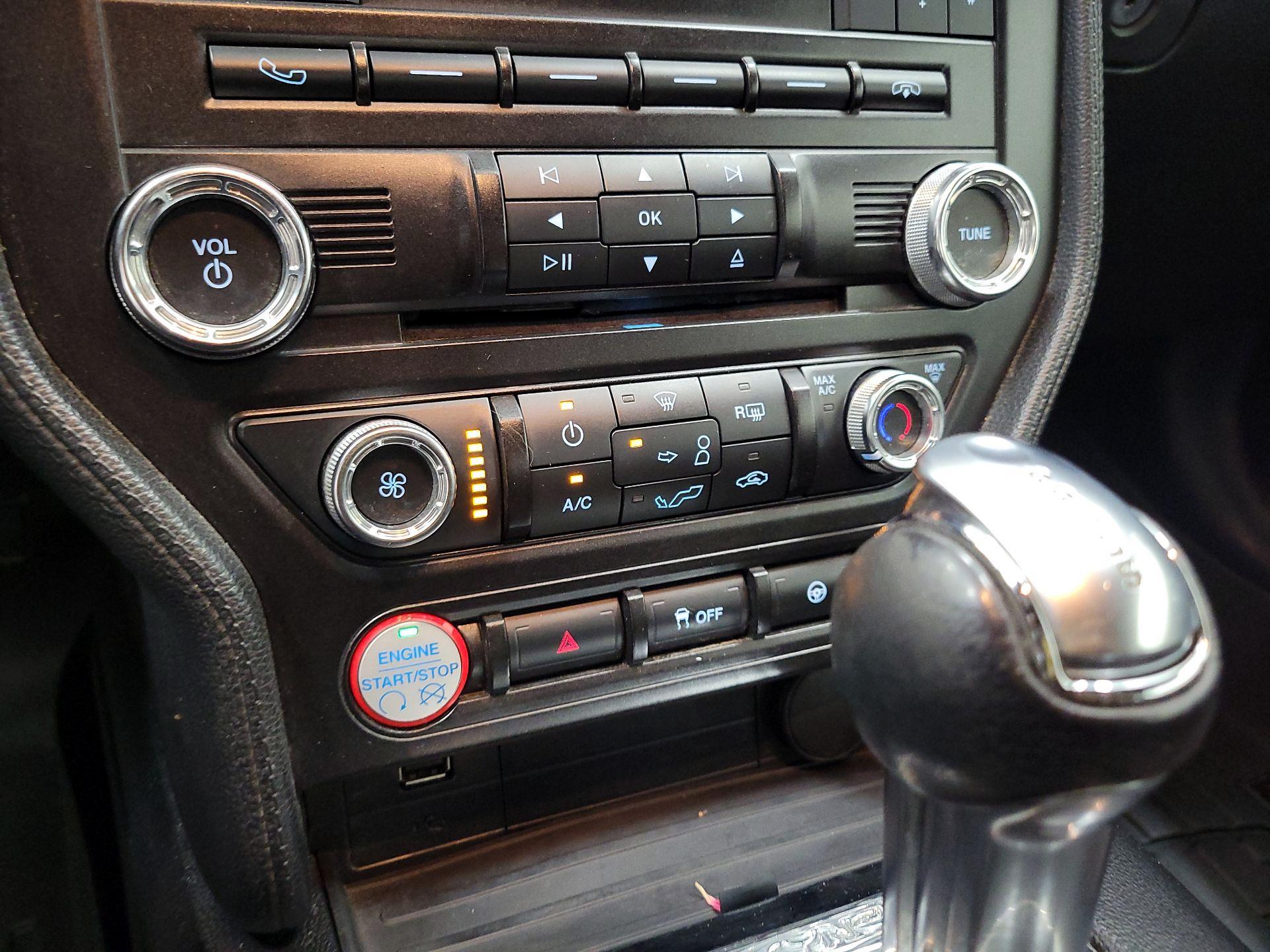 Thumbnail: 2016 Ford Mustang - 16