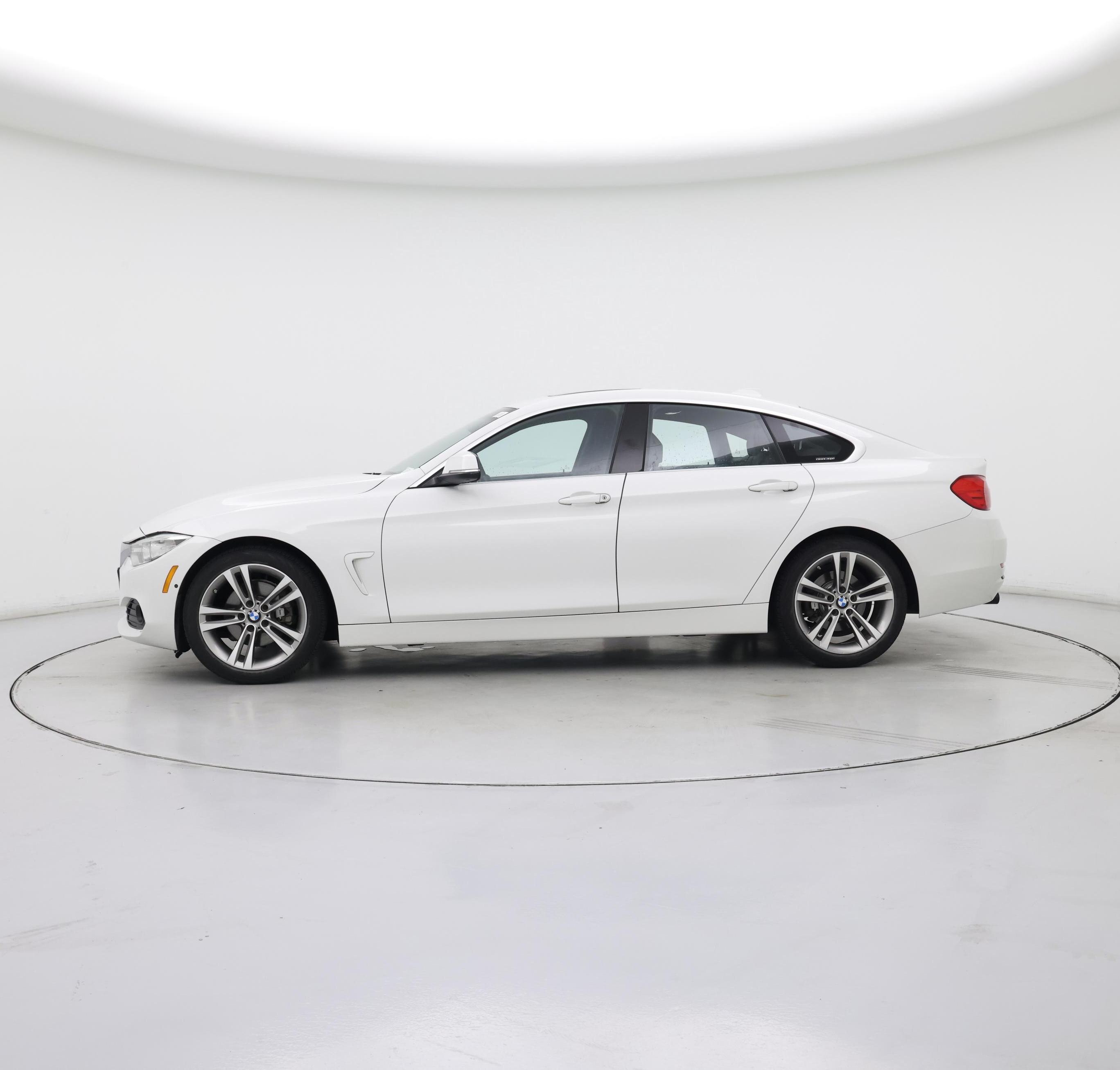 Thumbnail: 2016 BMW 4 Series - 3