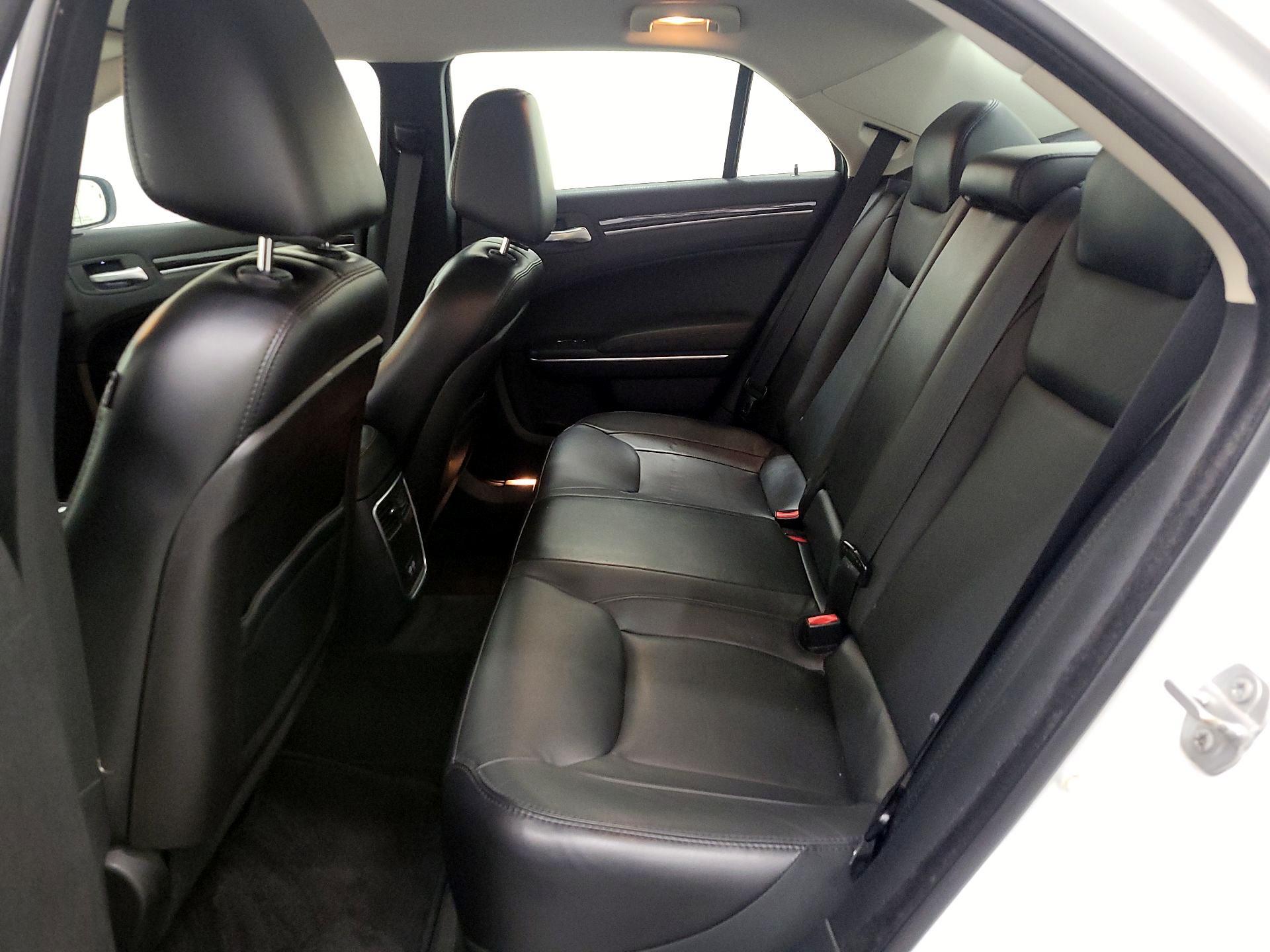 Thumbnail: 2015 Chrysler 300 - 16