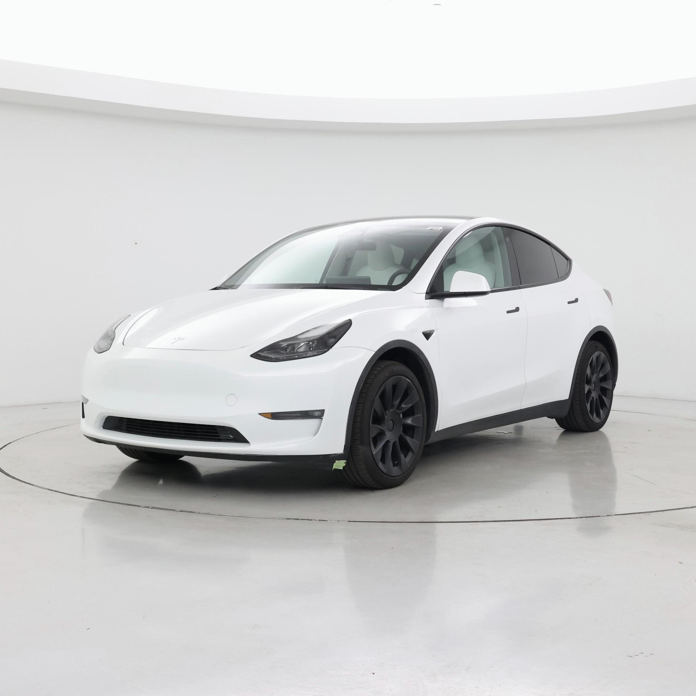 Thumbnail: 2023 Tesla Model Y - 4