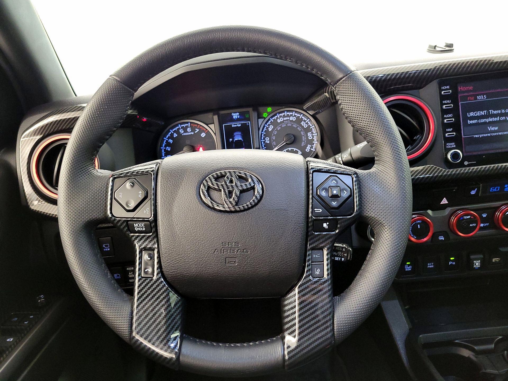 Thumbnail: 2022 Toyota Tacoma - 10
