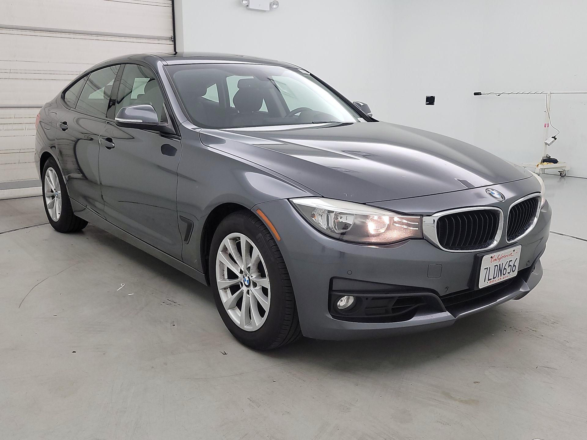 Thumbnail: 2015 BMW 3 Series - 1
