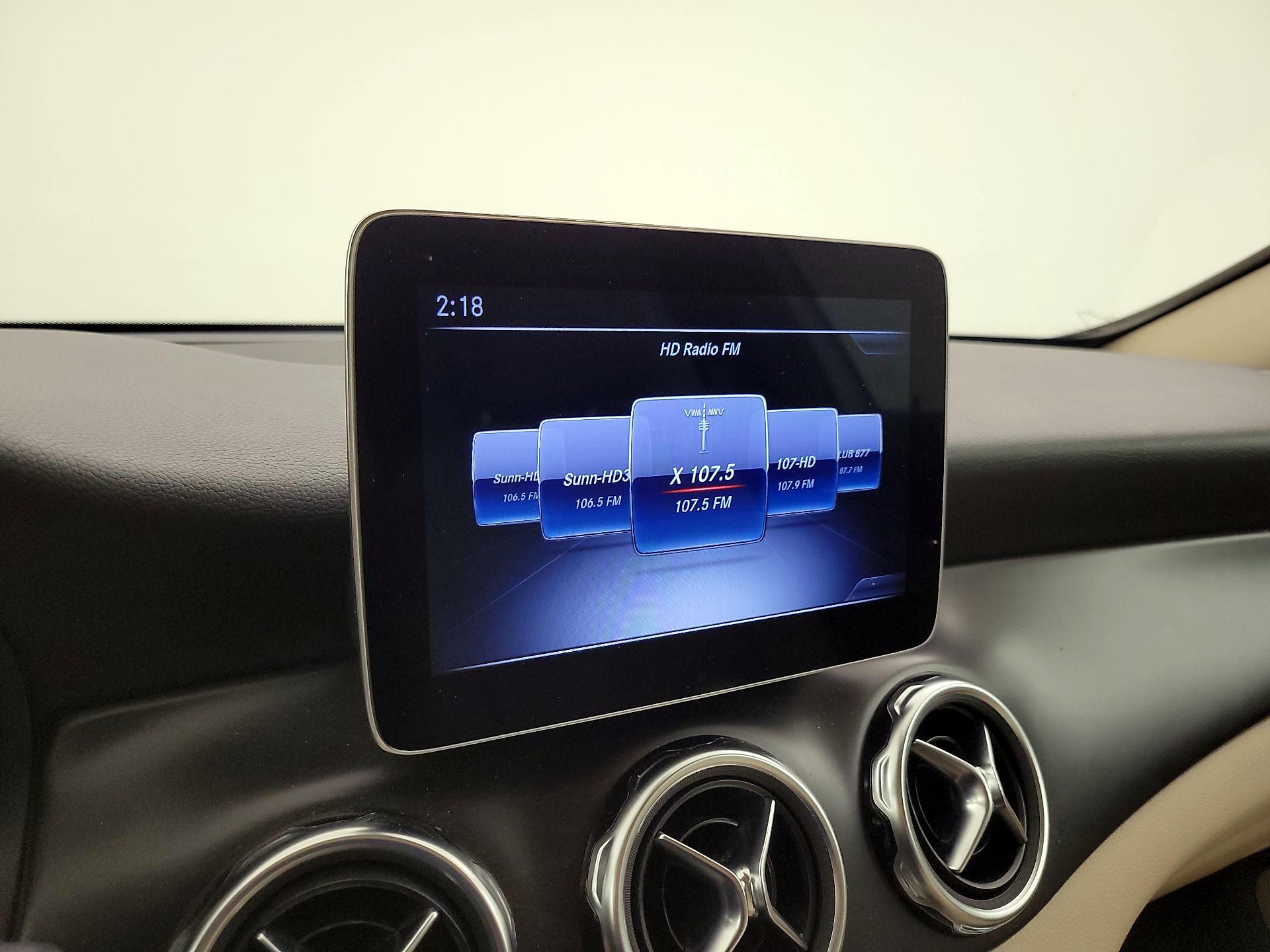 Thumbnail: 2019 Mercedes-Benz GLA - 15
